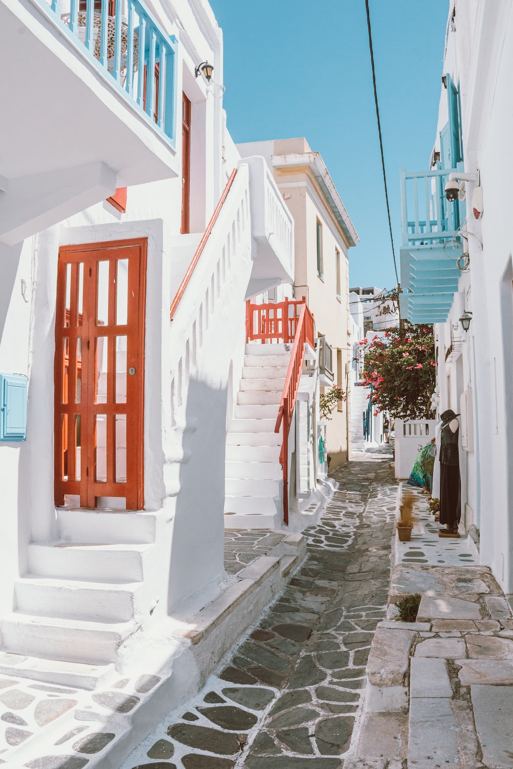 Mykonos Vase Wallpapers