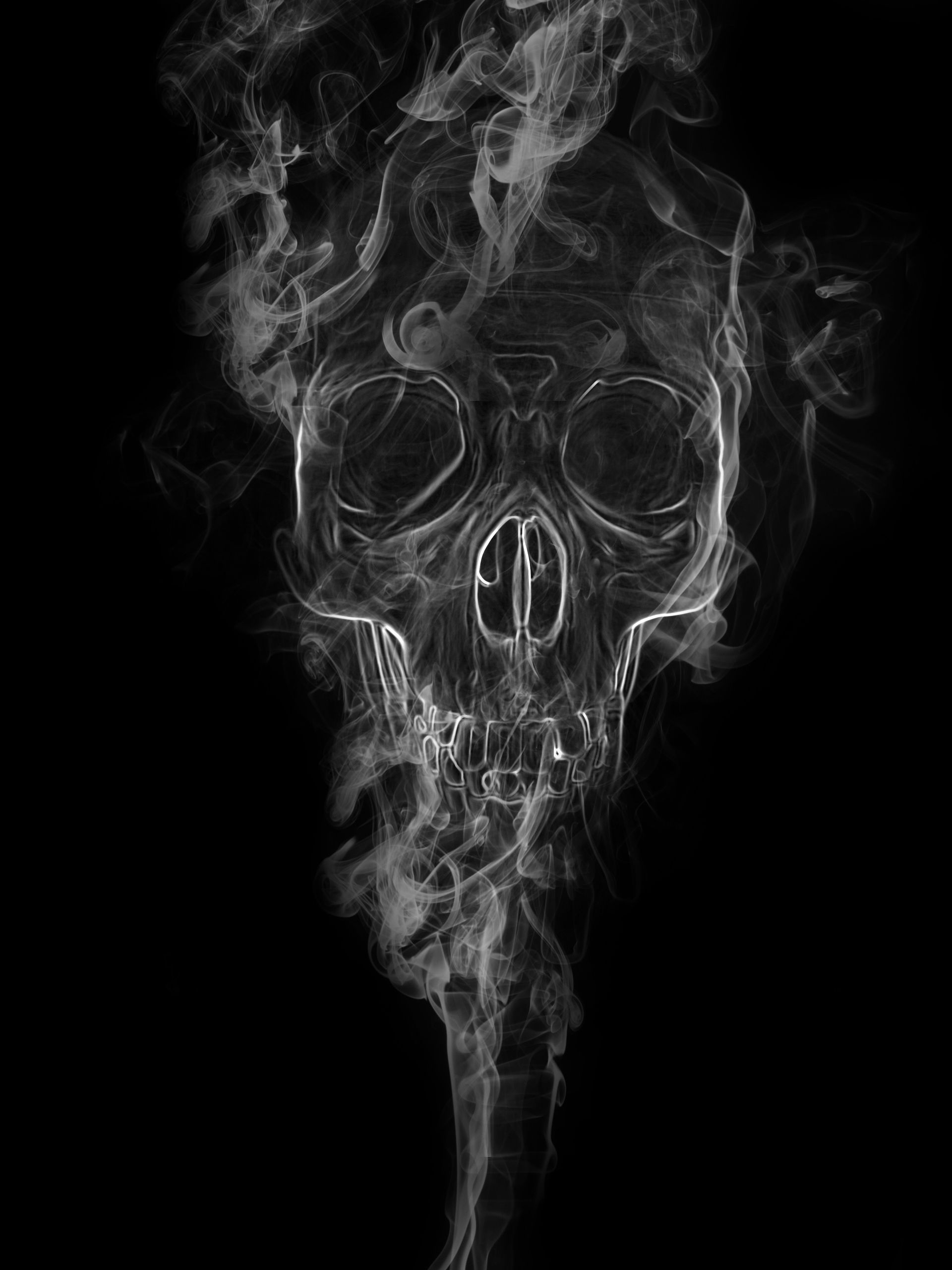 Smoky Skull Wallpapers