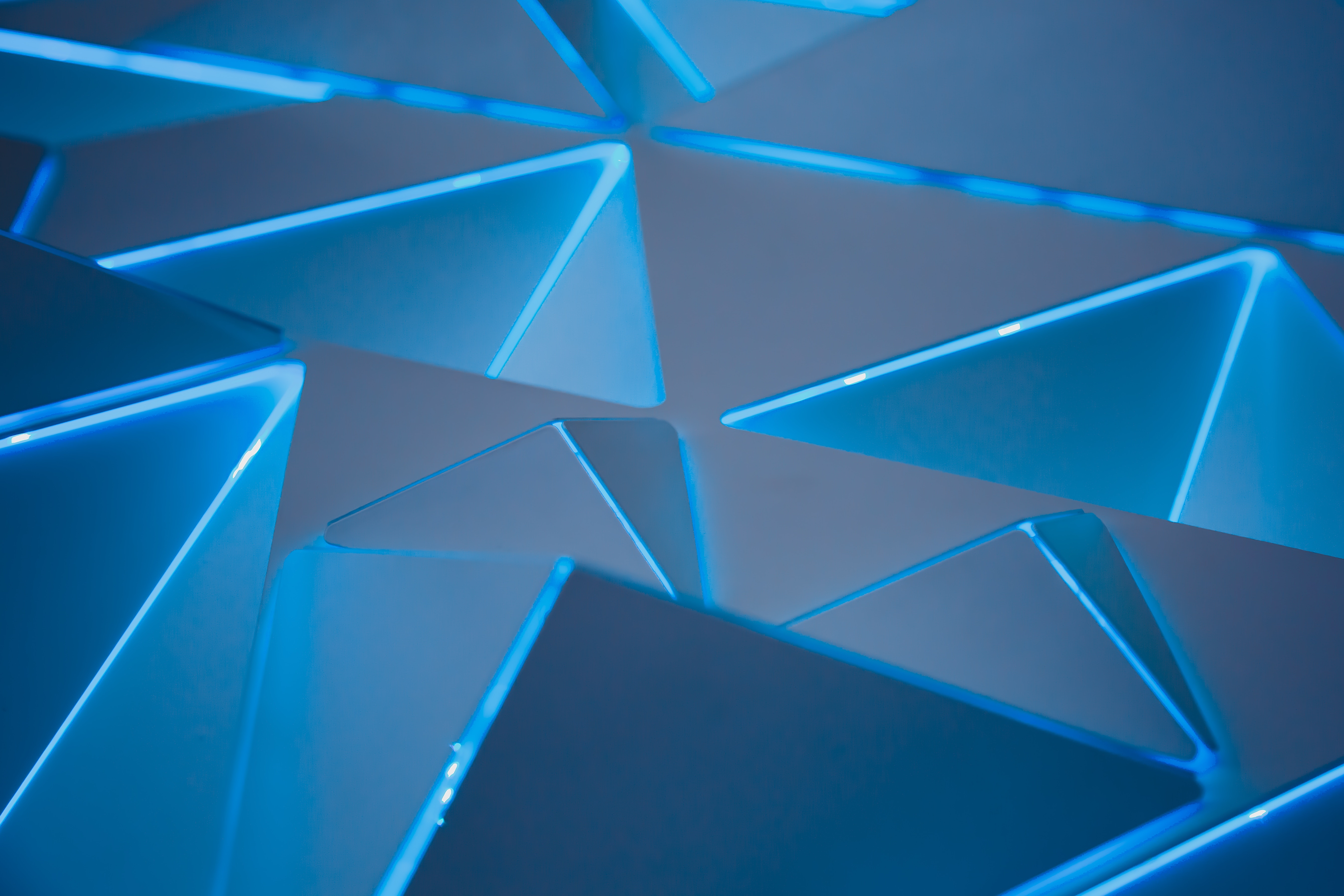 Triangle Geometric Blue Amoled Art 5K Wallpapers