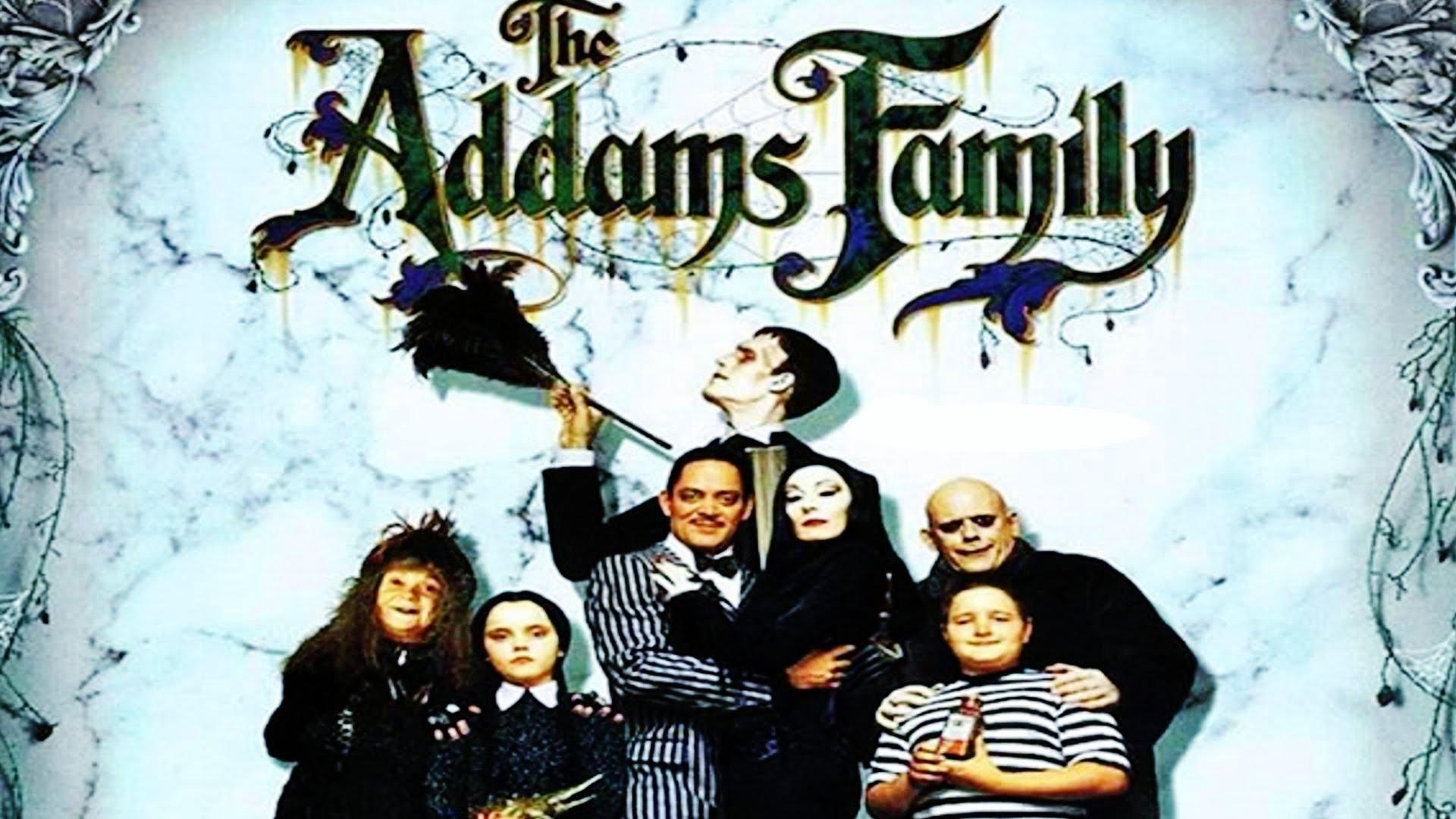 4K The Addams Family Movie Minimal Wallpapers