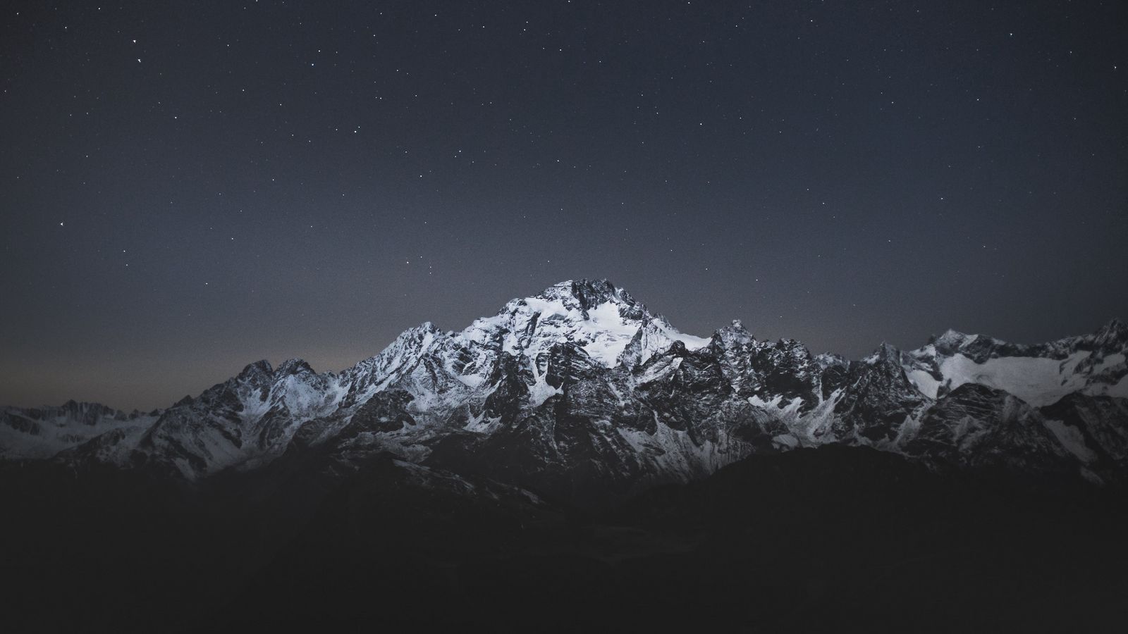 Dark Minimal Mountains At Night Wallpapers