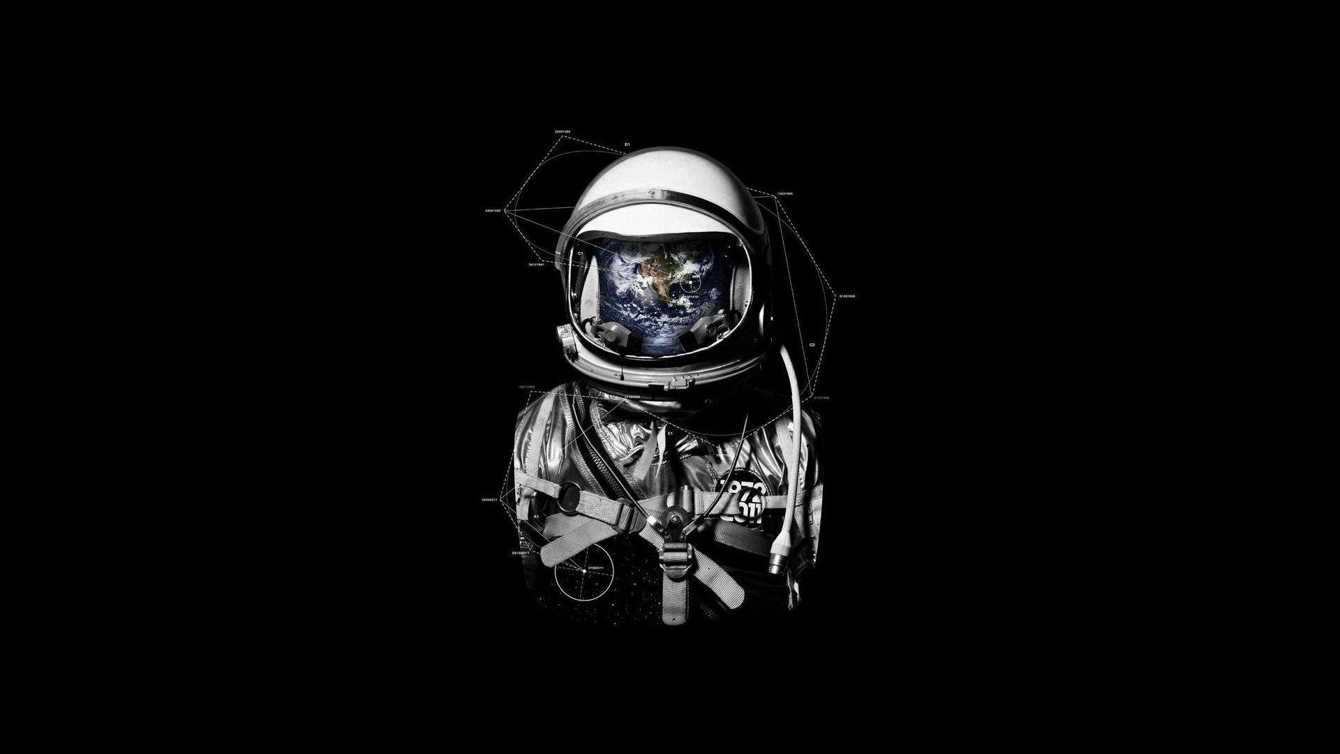 Minimalist Astronaut Wallpapers