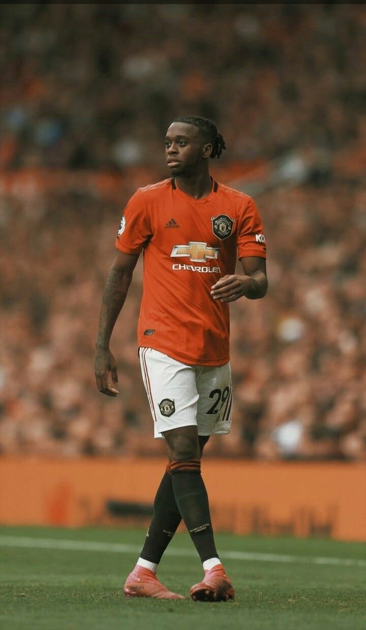 Aaron Wan-Bissaka Wallpapers