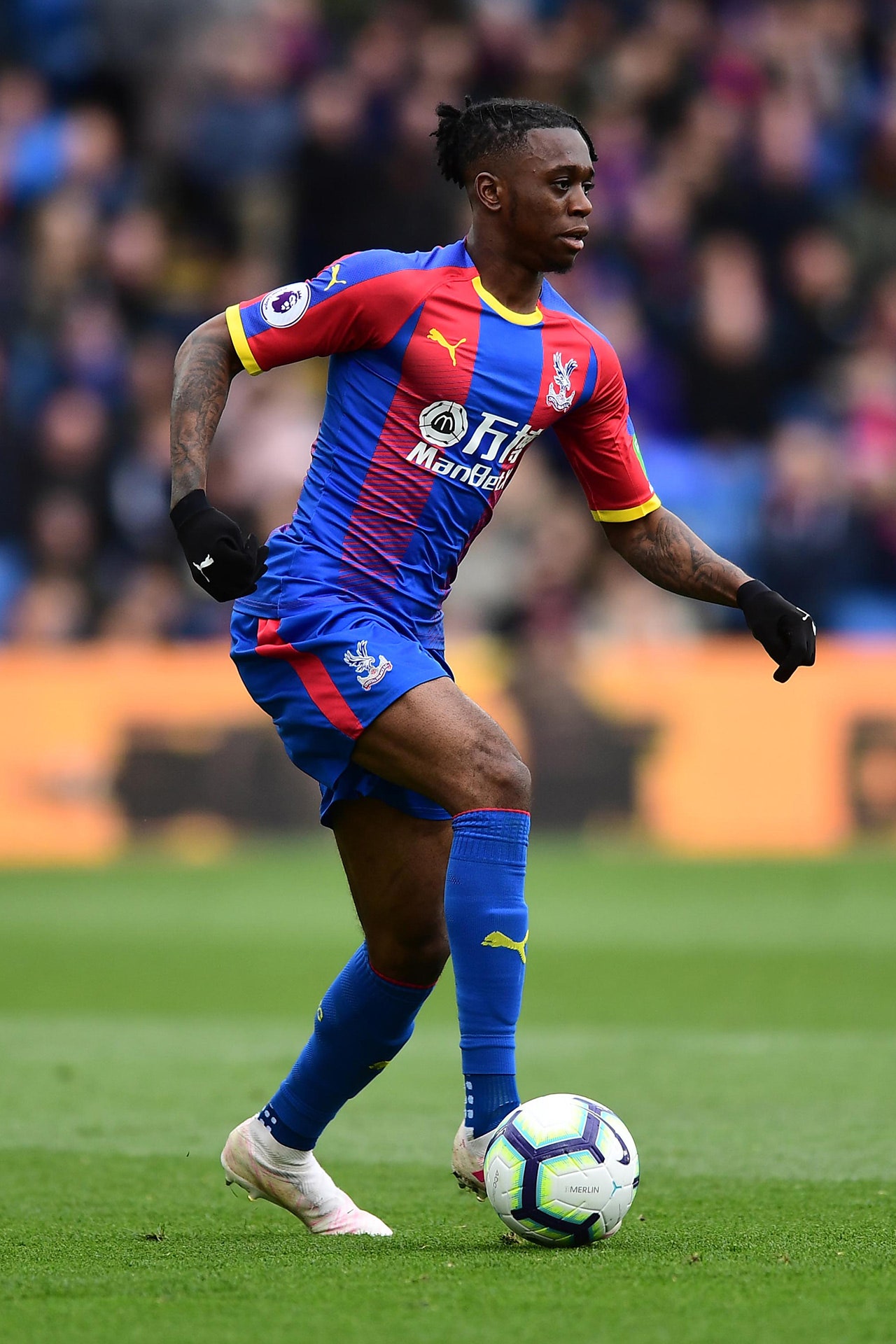 Aaron Wan-Bissaka Wallpapers