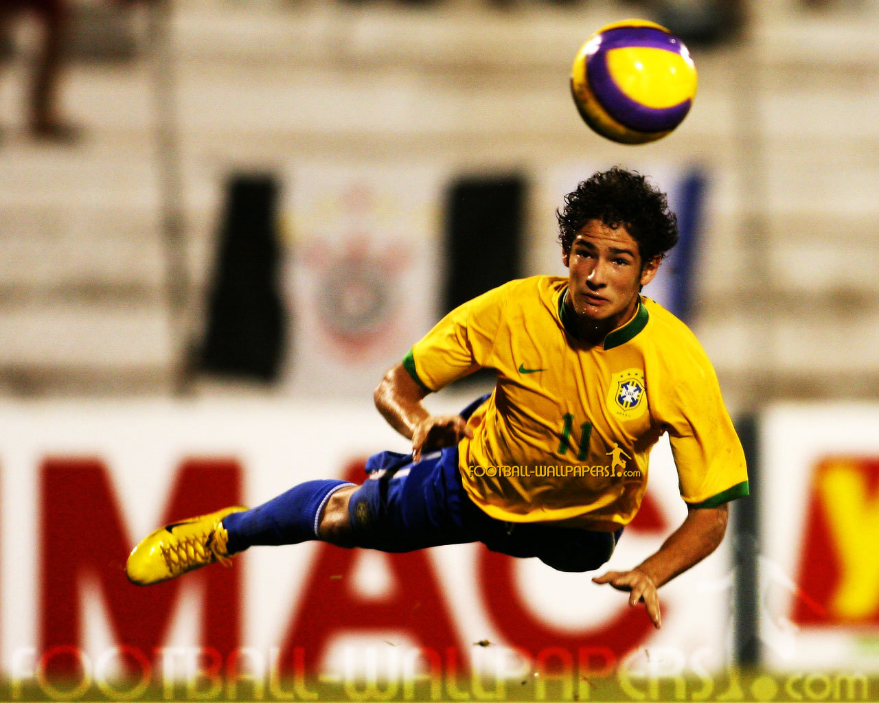 Alexandre Pato Wallpapers