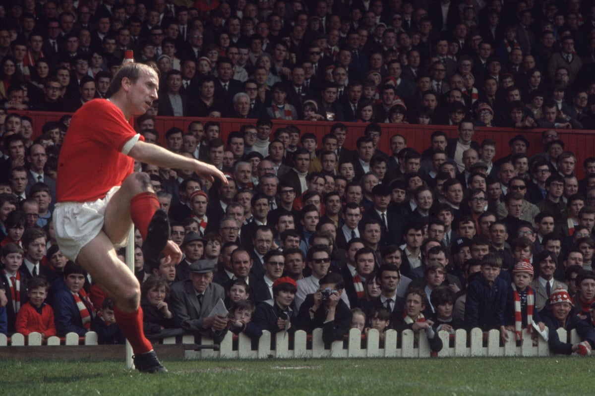 Bobby Charlton Wallpapers