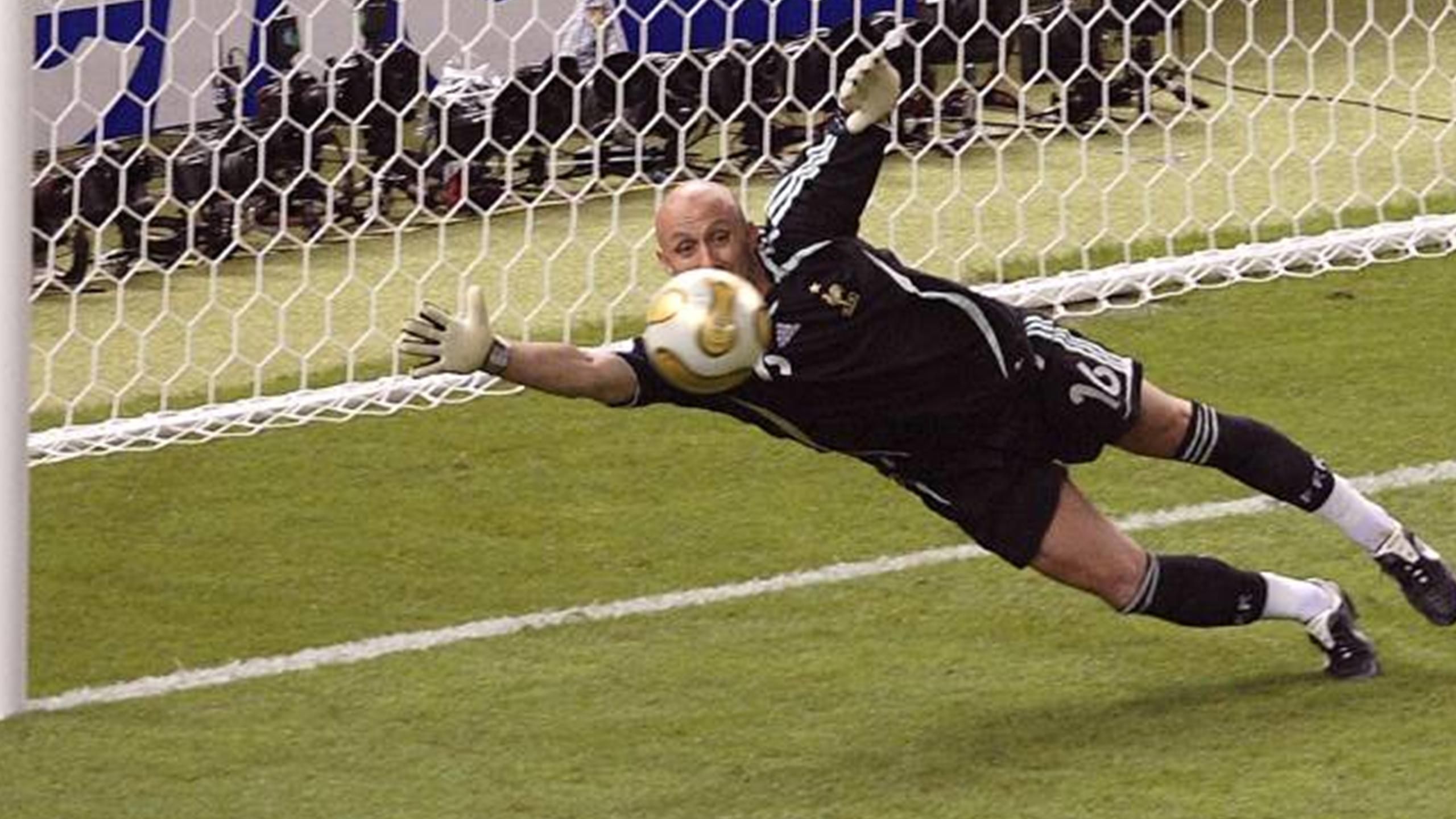 Fabien Barthez Wallpapers