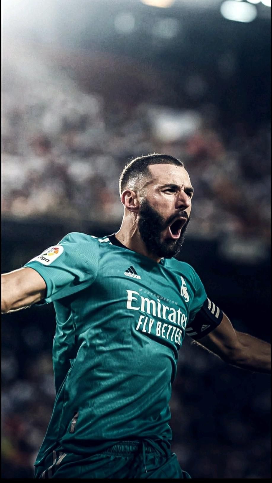 Karim Benzema Real Madrid 2021 Wallpapers