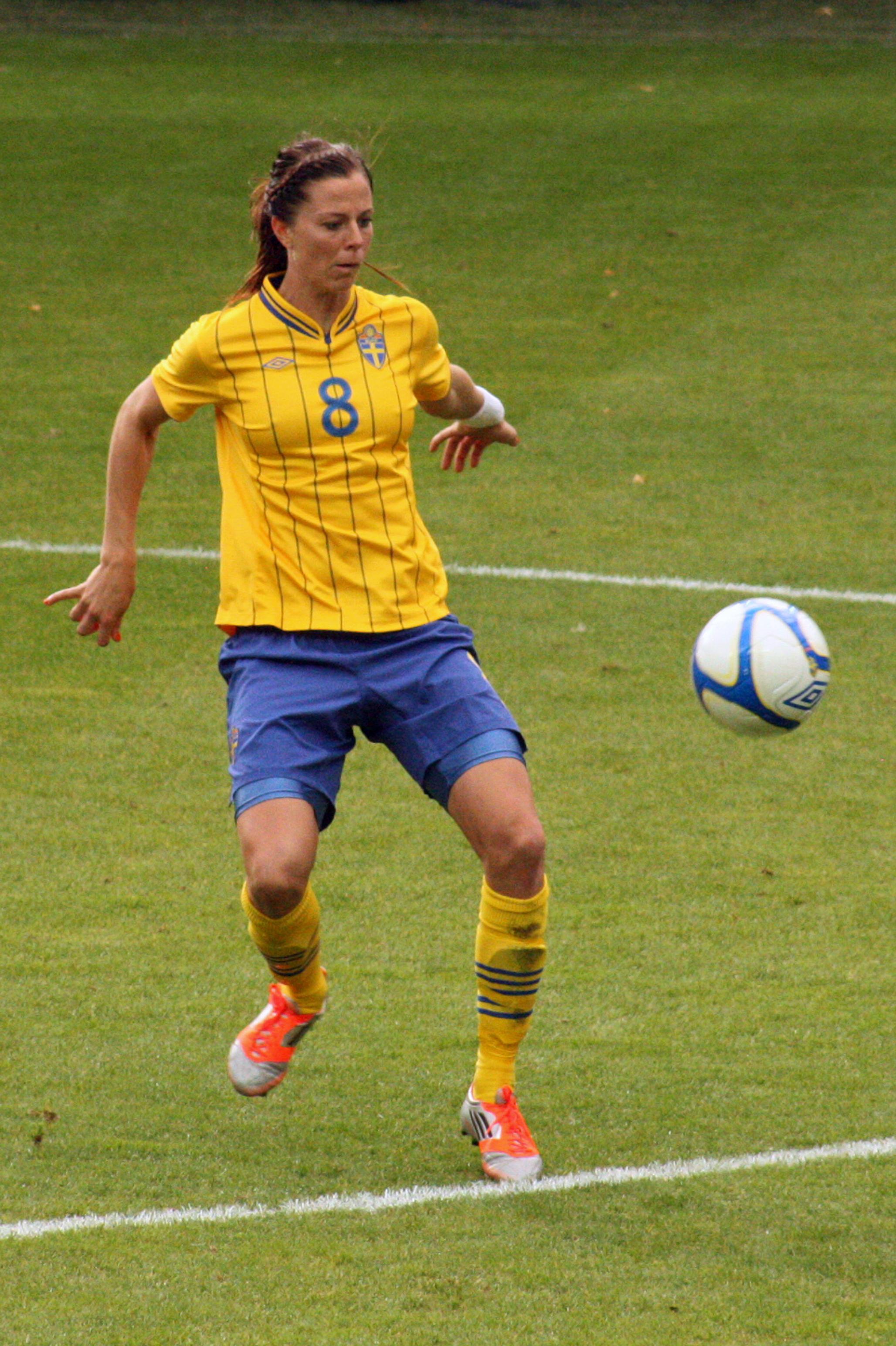 Lotta Schelin Wallpapers