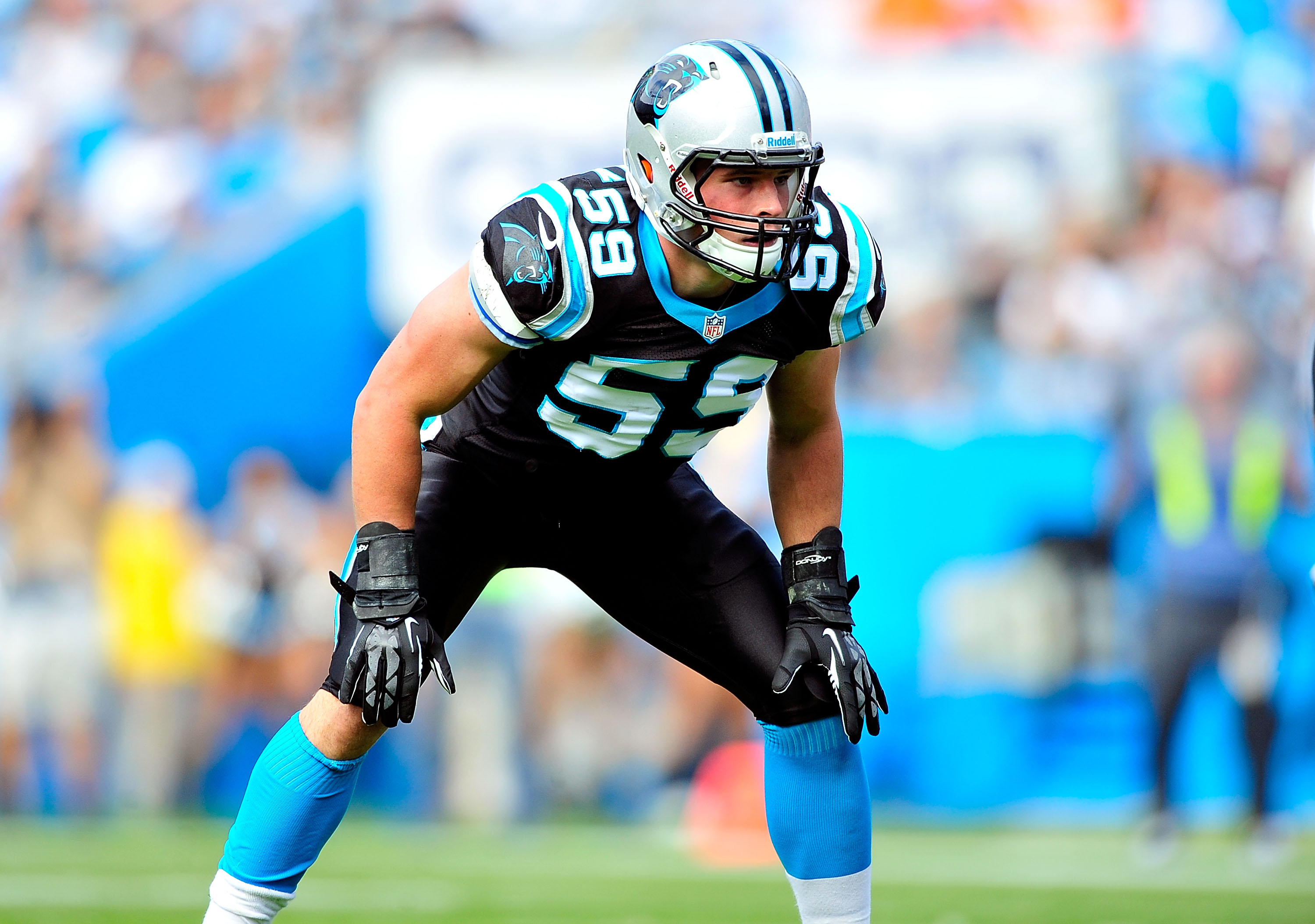 Luke Kuechly Wallpapers