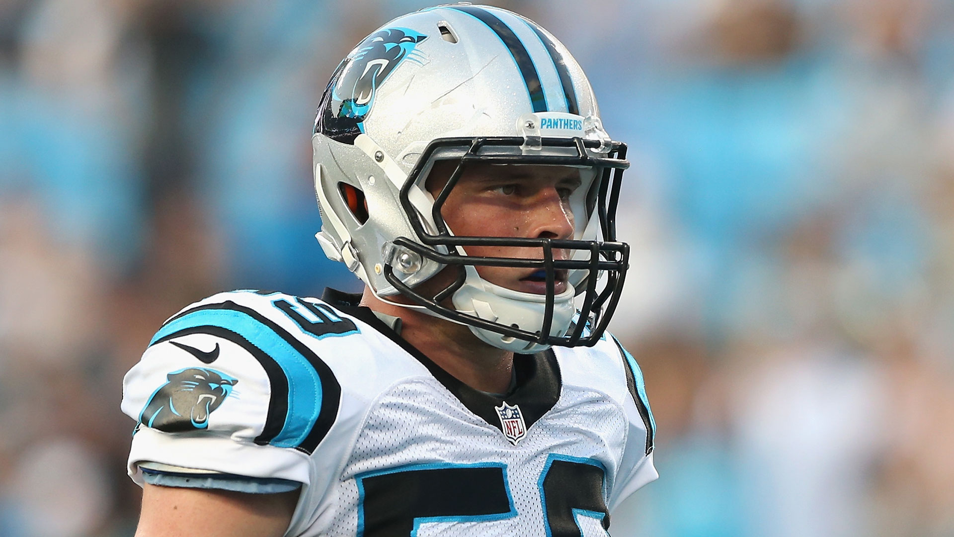 Luke Kuechly Wallpapers