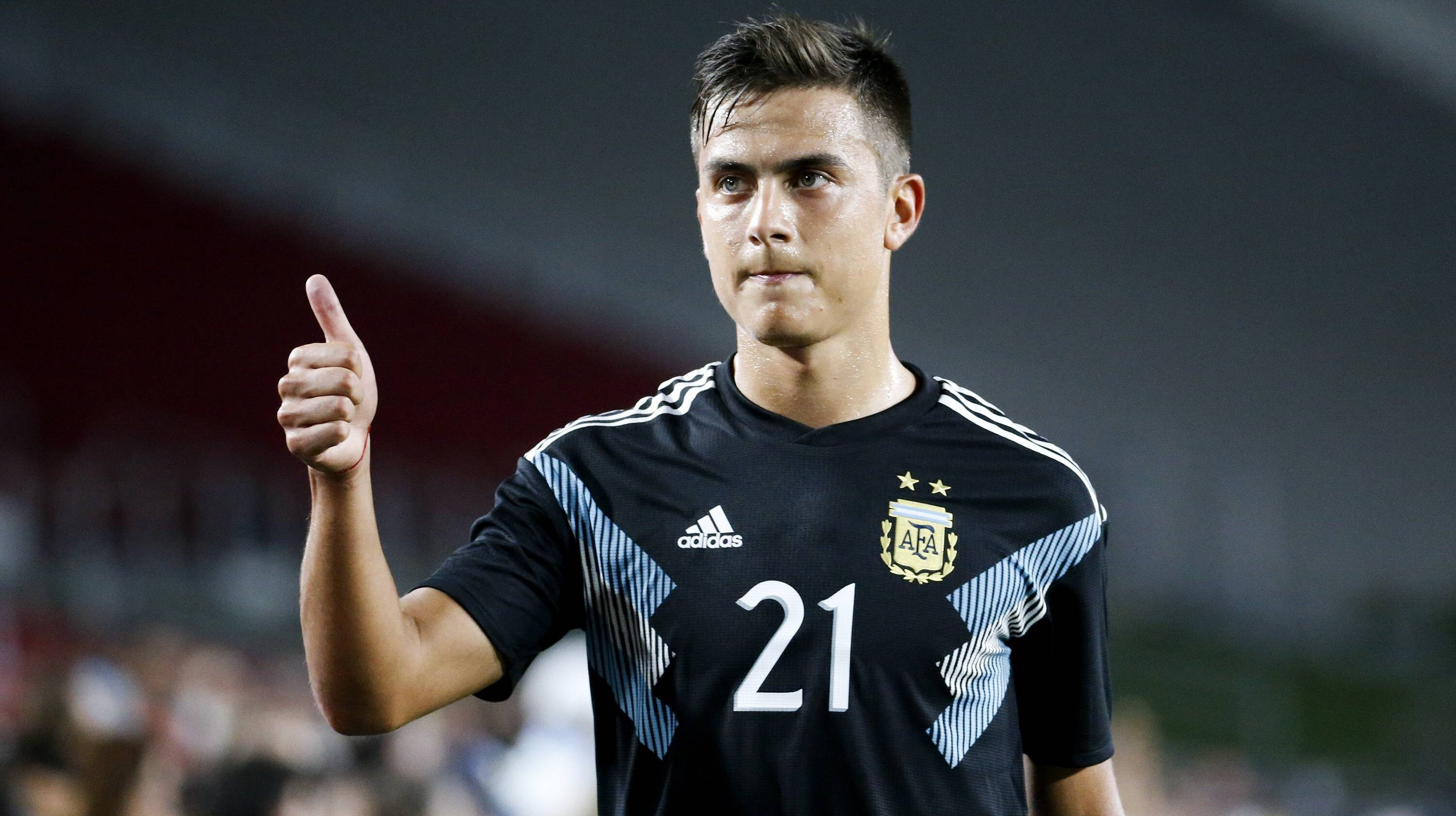 Paulo Dybala Argentinian Footballer Wallpapers