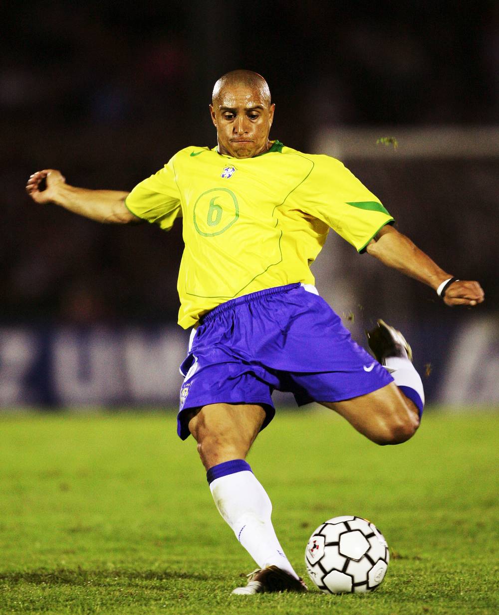 Roberto Carlos Wallpapers