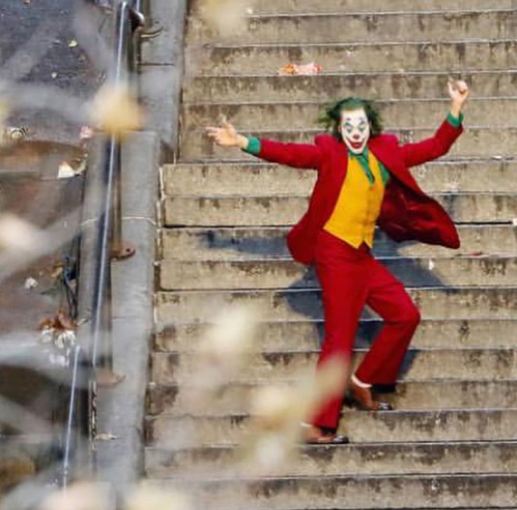 Joker Dance On Stairs Wallpapers