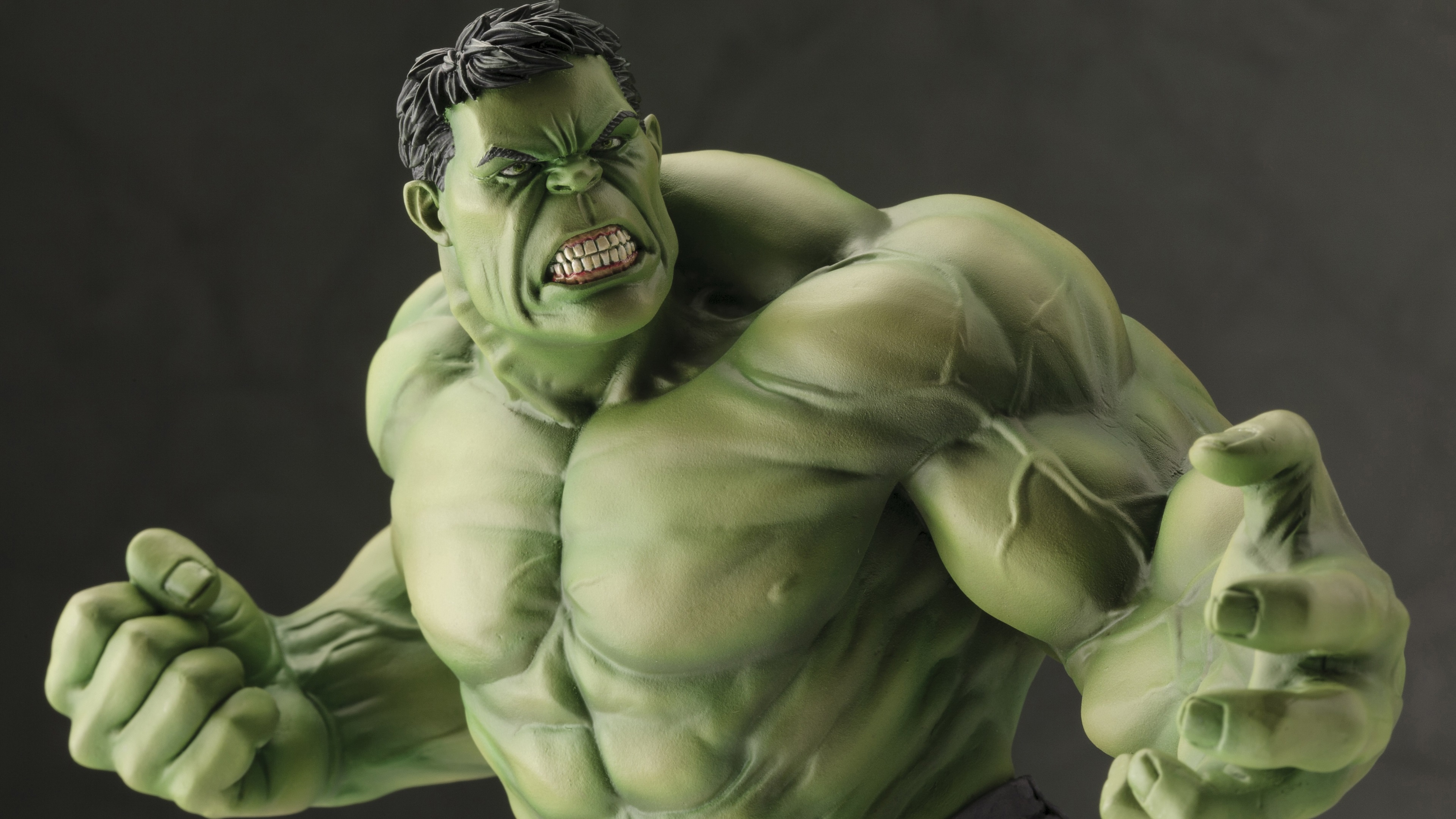 Small Angry Hulk Wallpapers