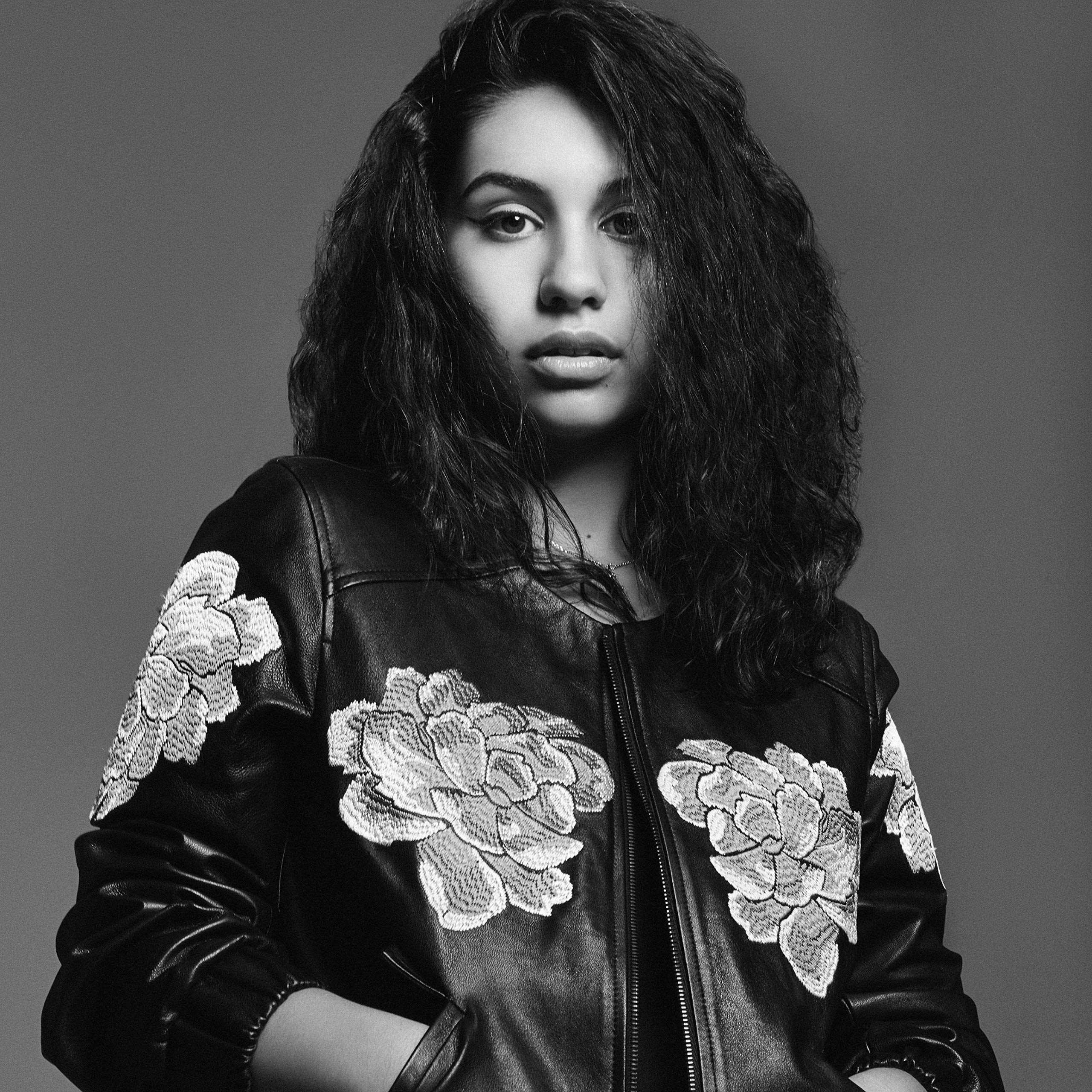 Alessia Cara Wallpapers