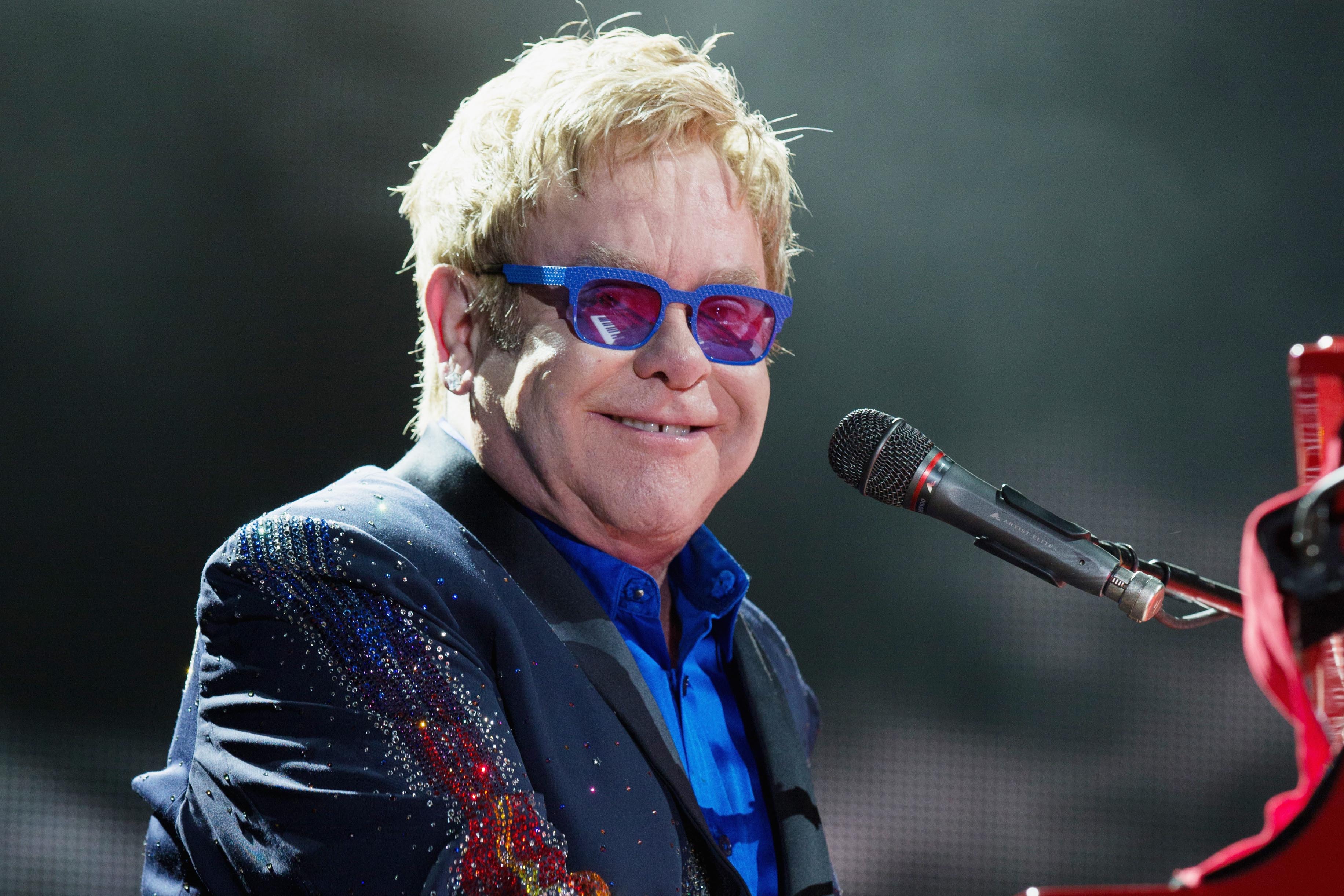 Elton John Wallpapers