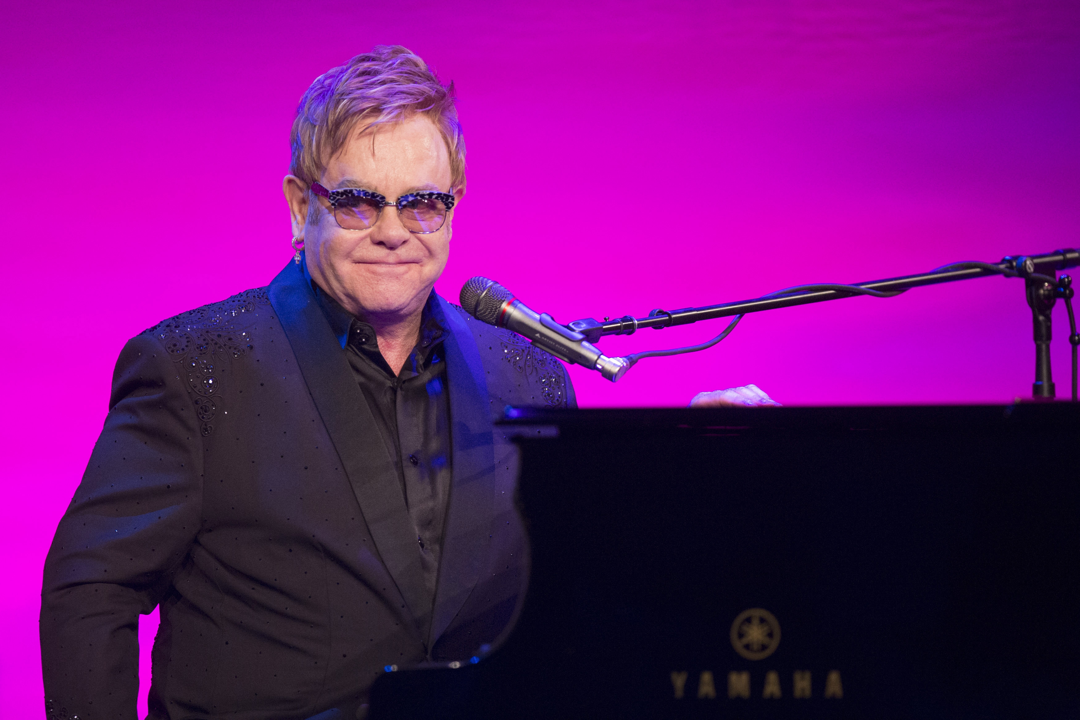 Elton John Wallpapers
