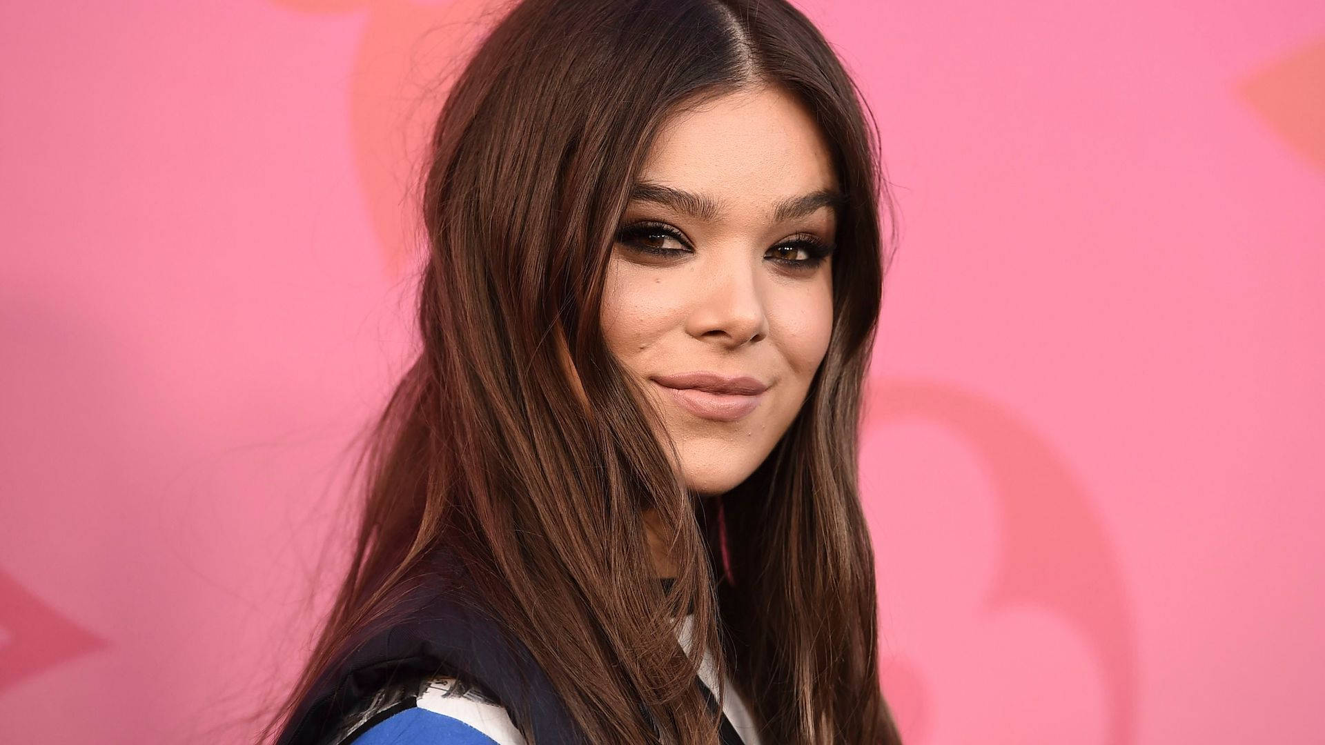 Hailee Steinfeld Wallpapers