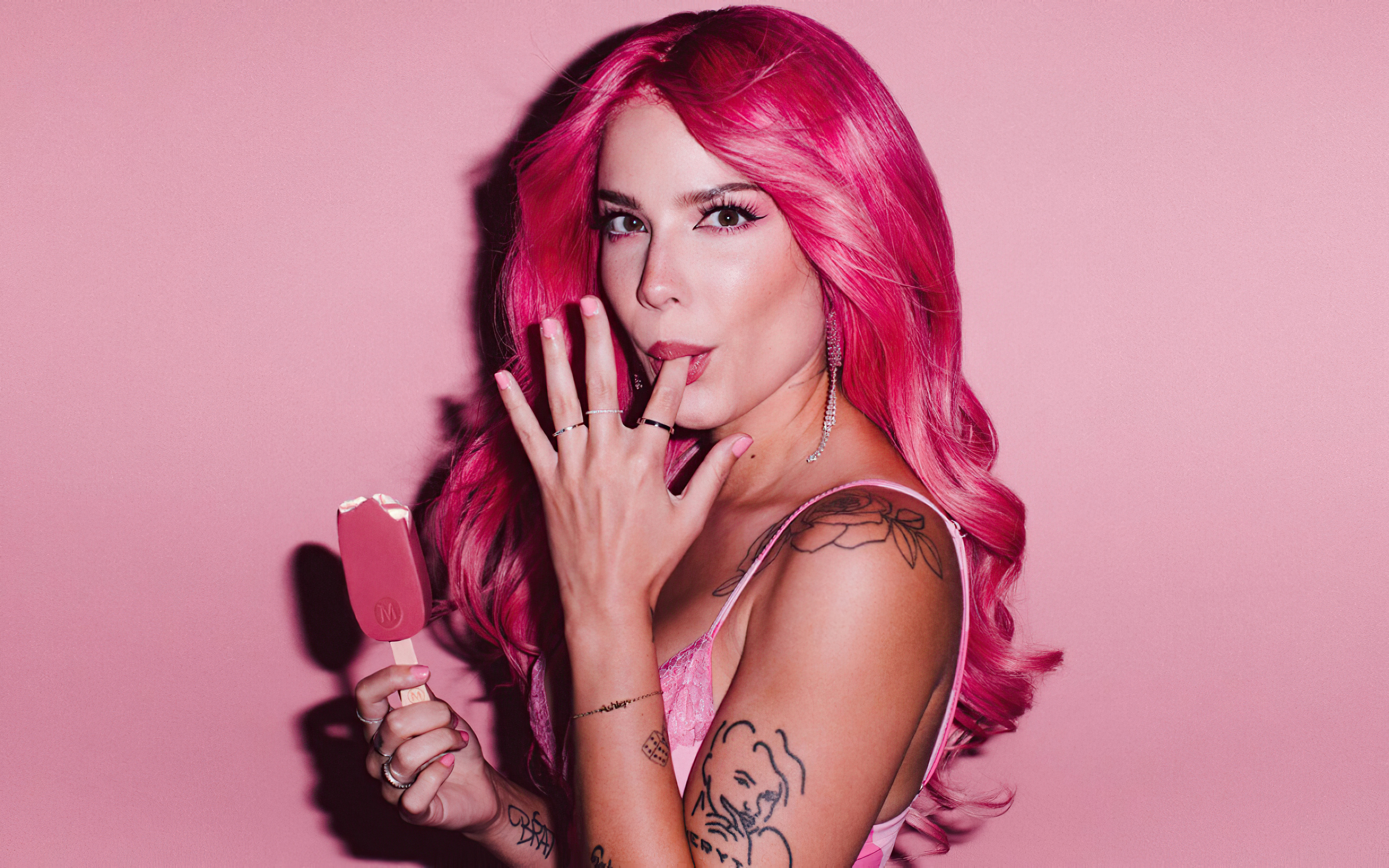 Halsey Wallpapers