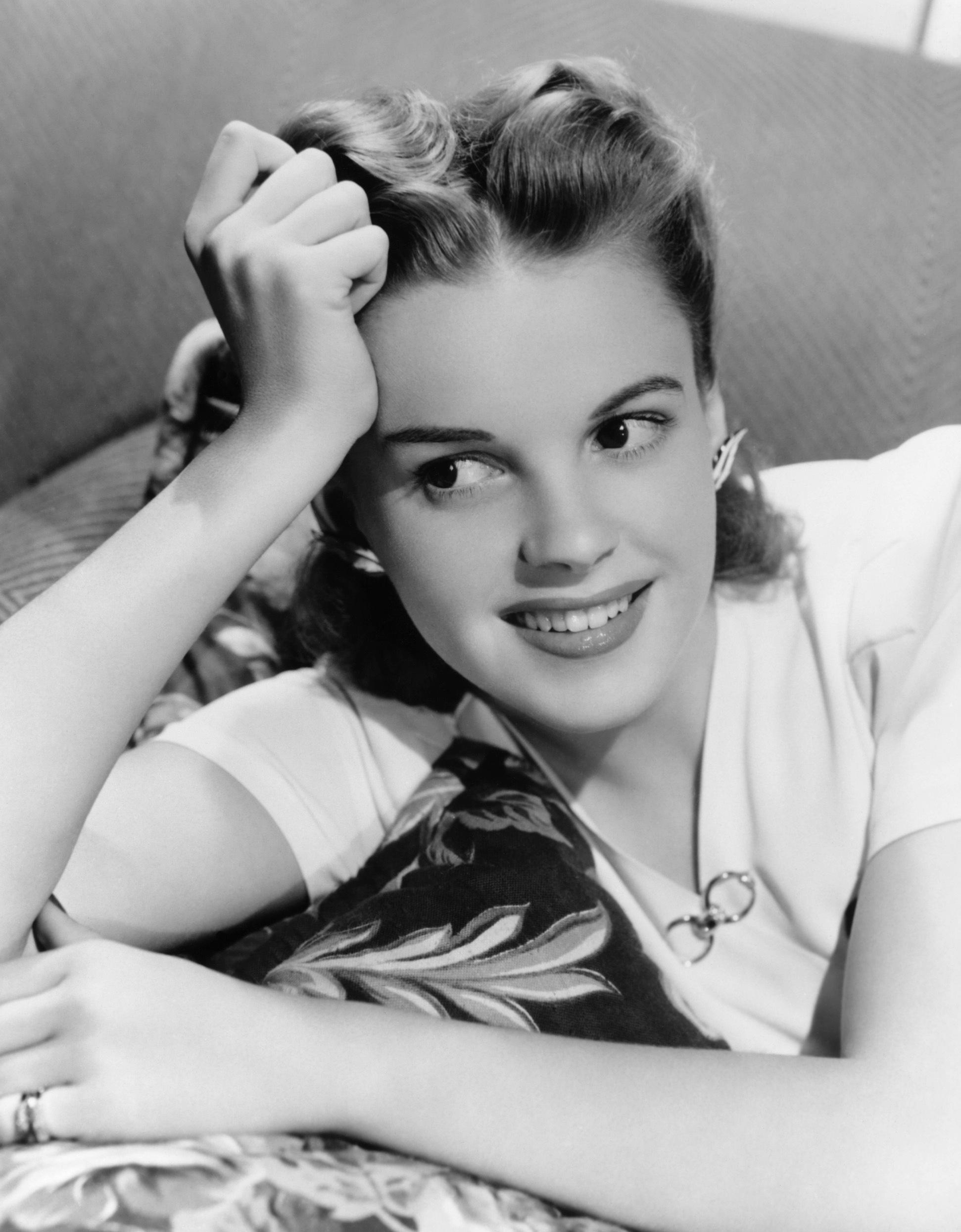 Judy Garland Wallpapers