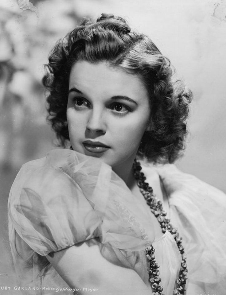 Judy Garland Wallpapers