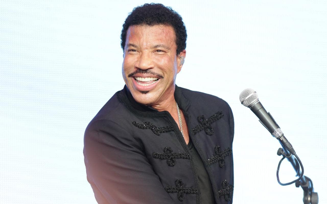 Lionel Richie Wallpapers