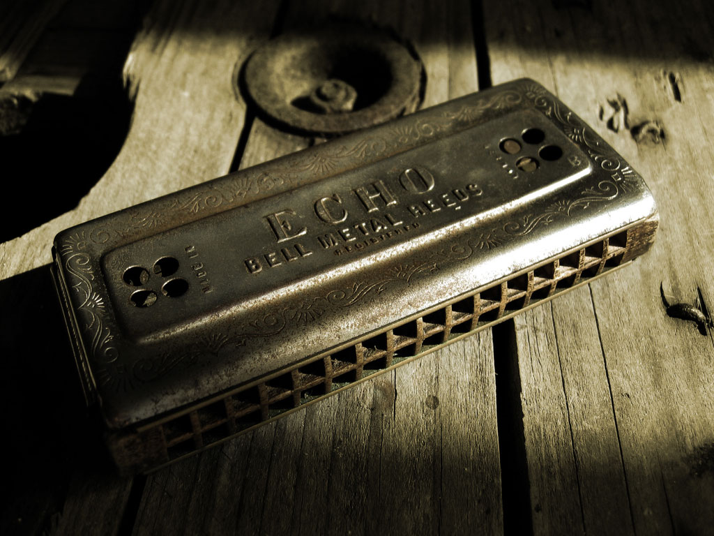 Harmonica Wallpapers