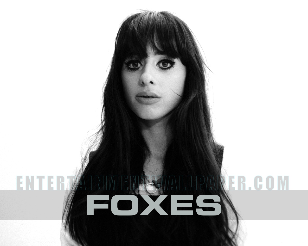 Foxes British Singer Wallpapers