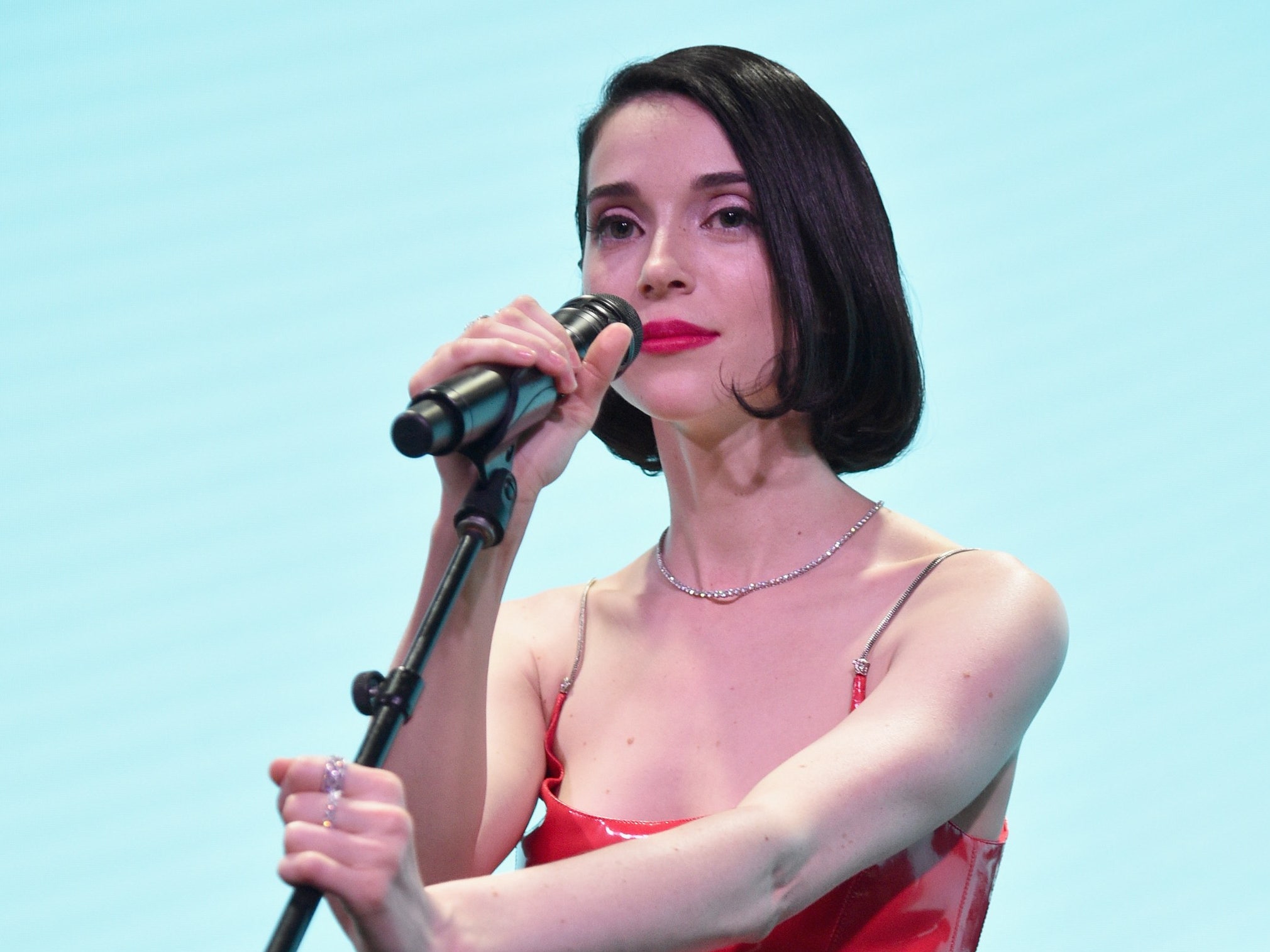 St. Vincent Aka Annie Clark Wallpapers