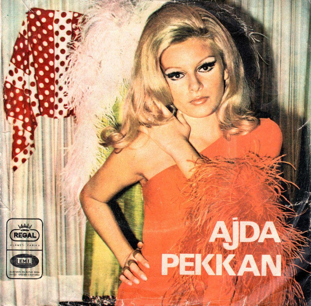 Ajda Pekkan Wallpapers