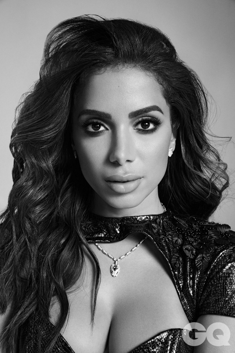 Anitta Wallpapers