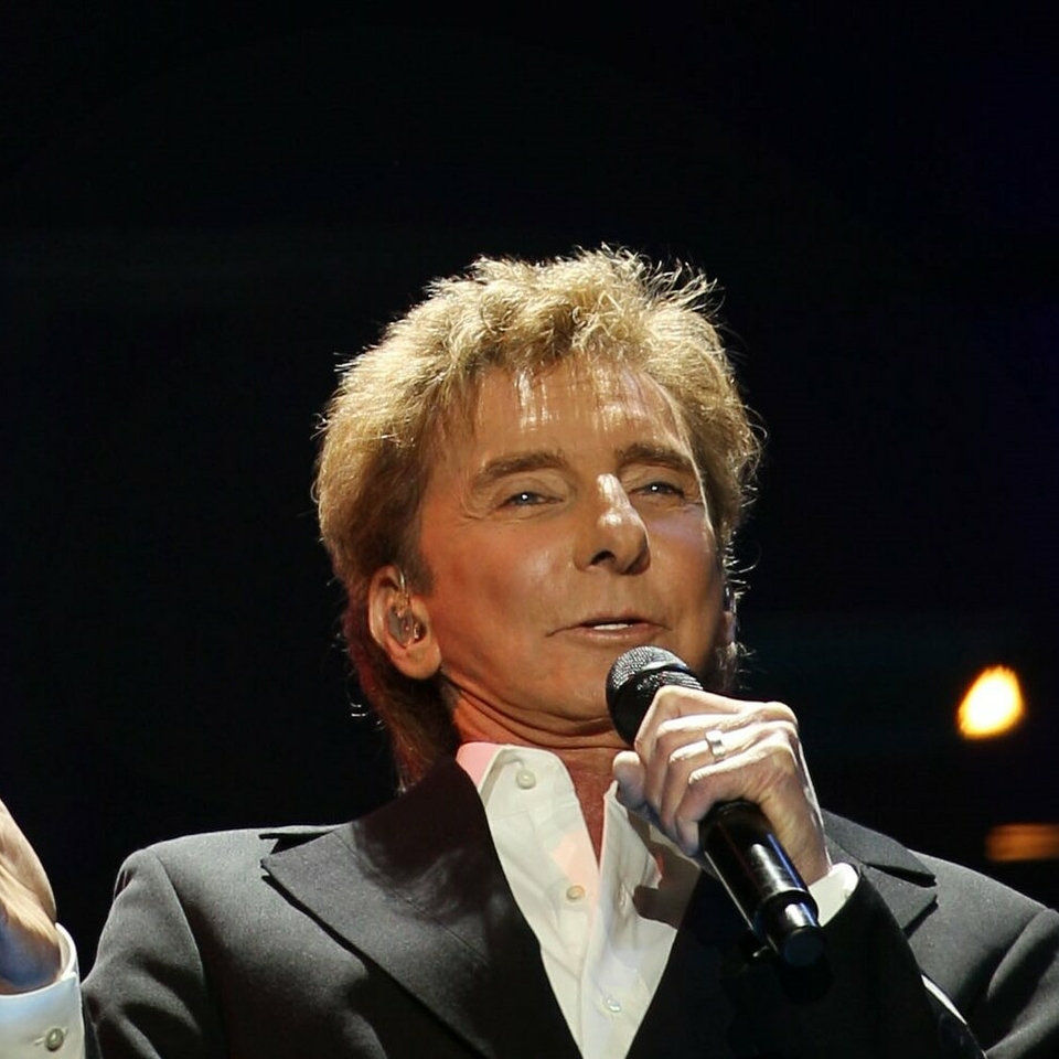 Barry Manilow Wallpapers