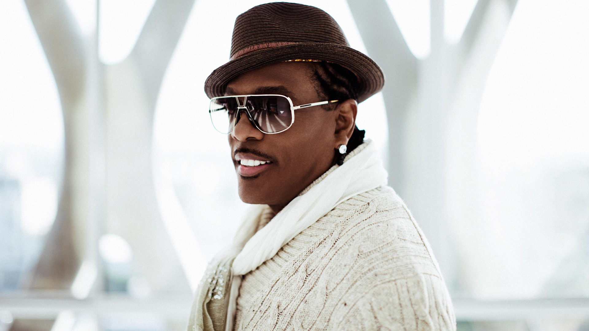 Charlie Wilson Wallpapers