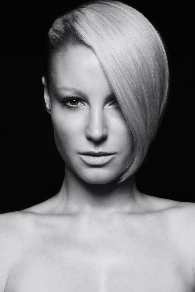 Emma Hewitt Wallpapers