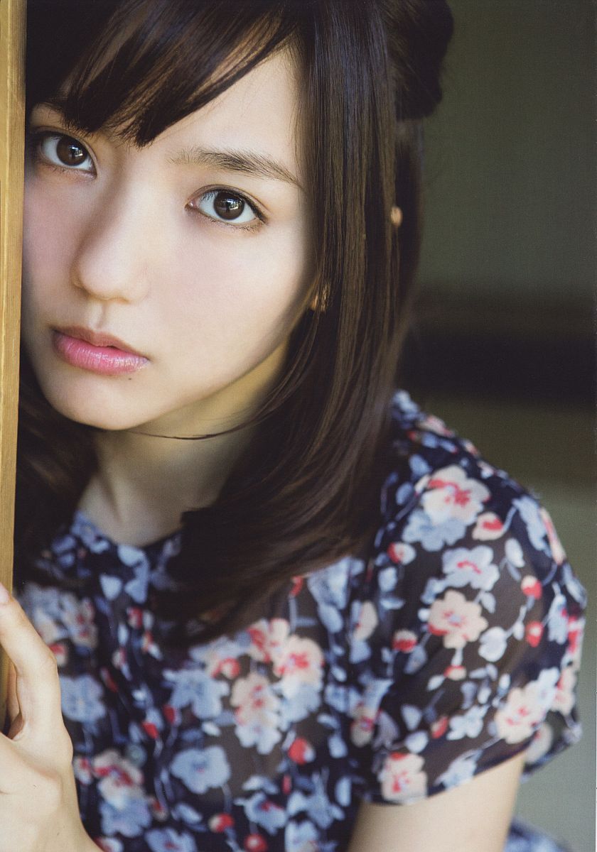 Erina Mano Wallpapers