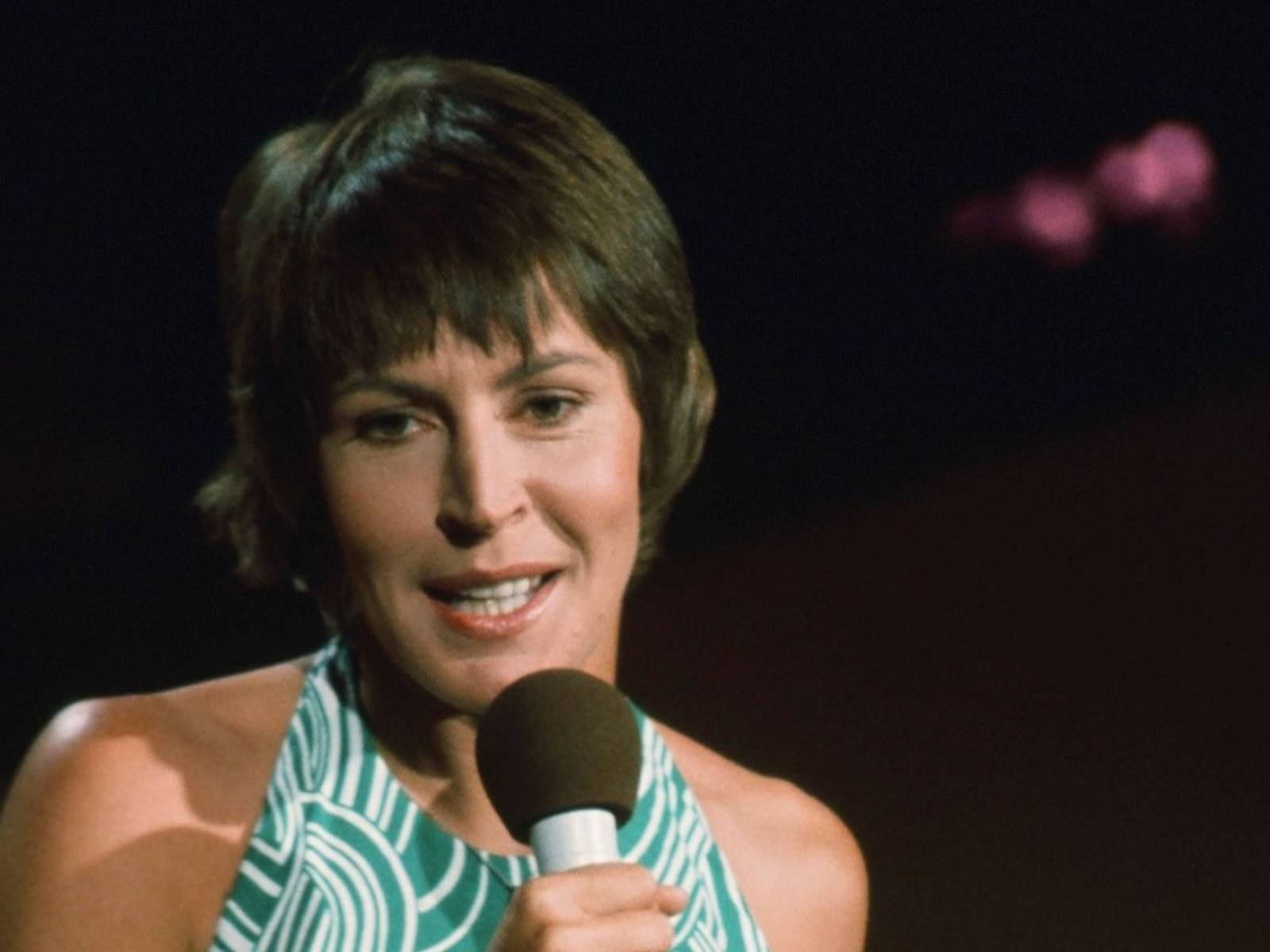 Helen Reddy Wallpapers