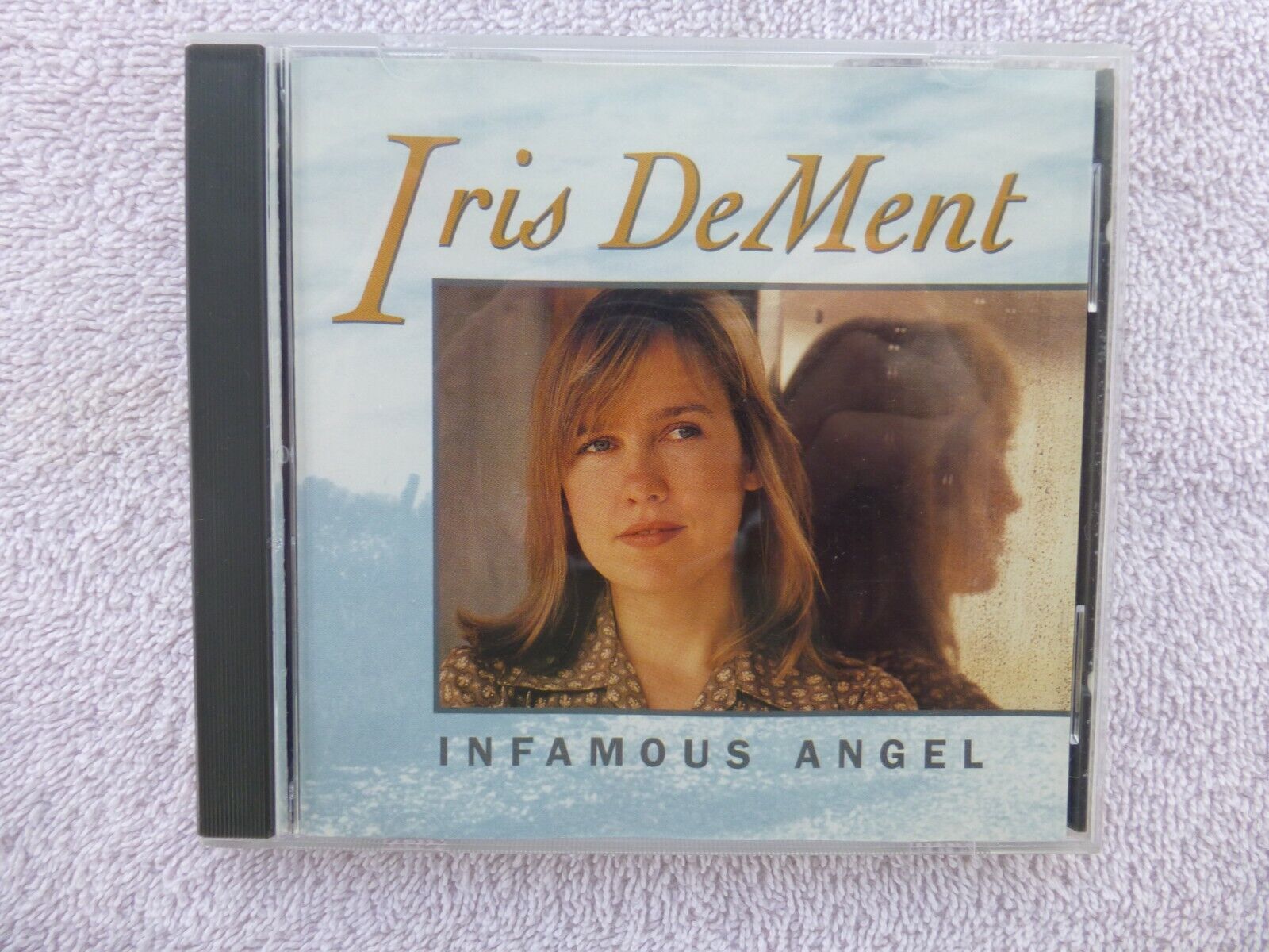 Iris Dement Wallpapers