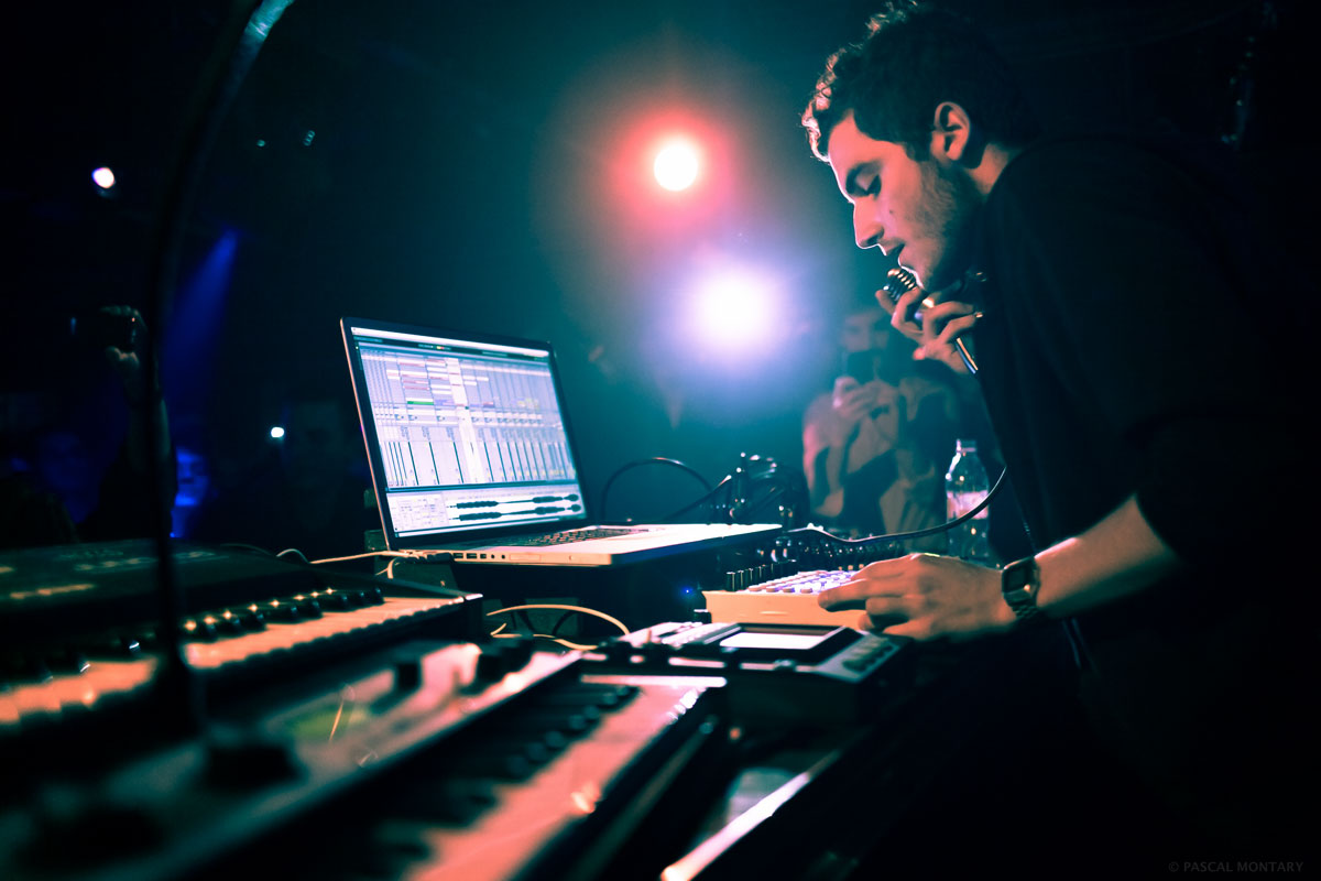 Nicolas Jaar Wallpapers