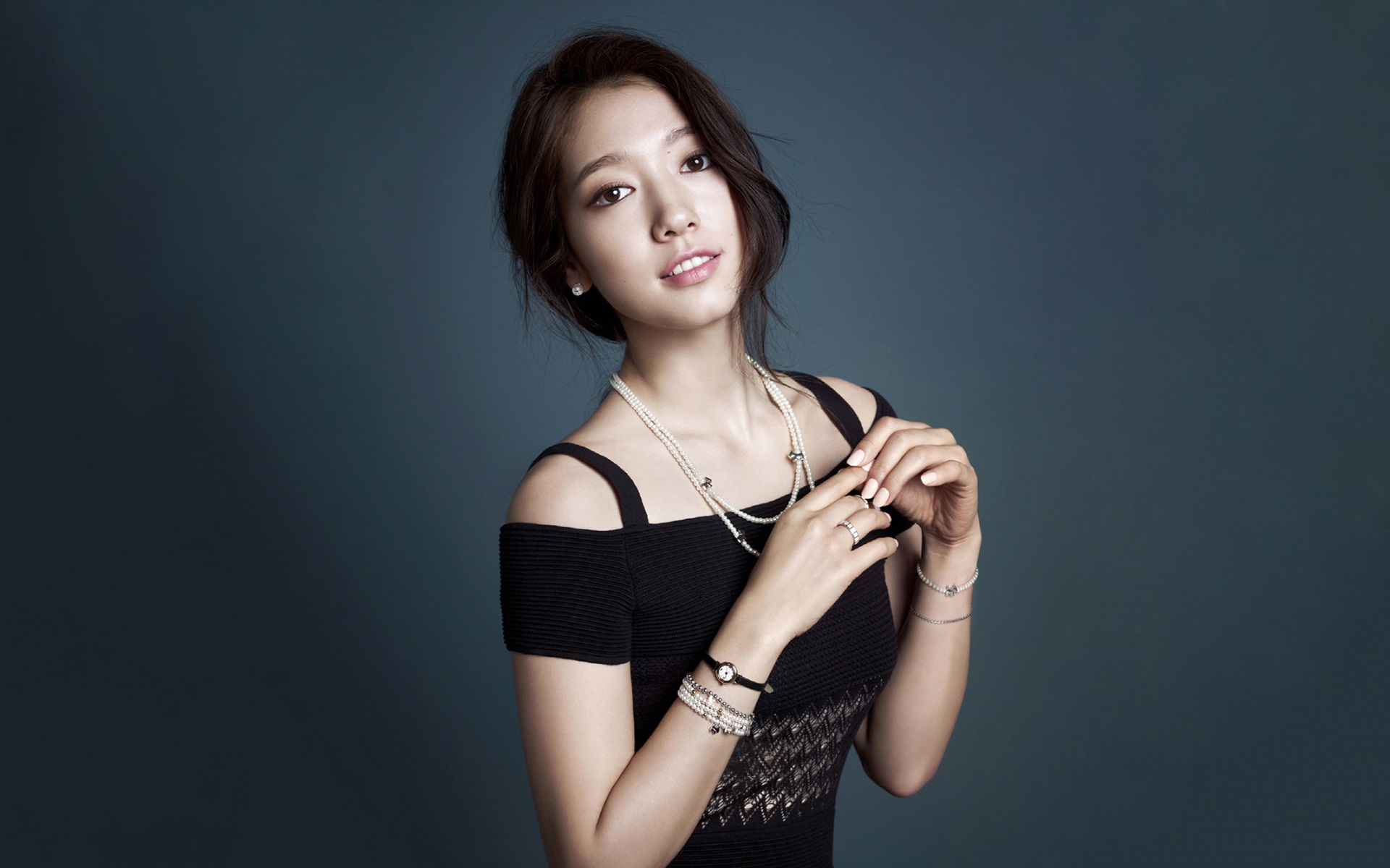 Park Shin Hye Wallpapers