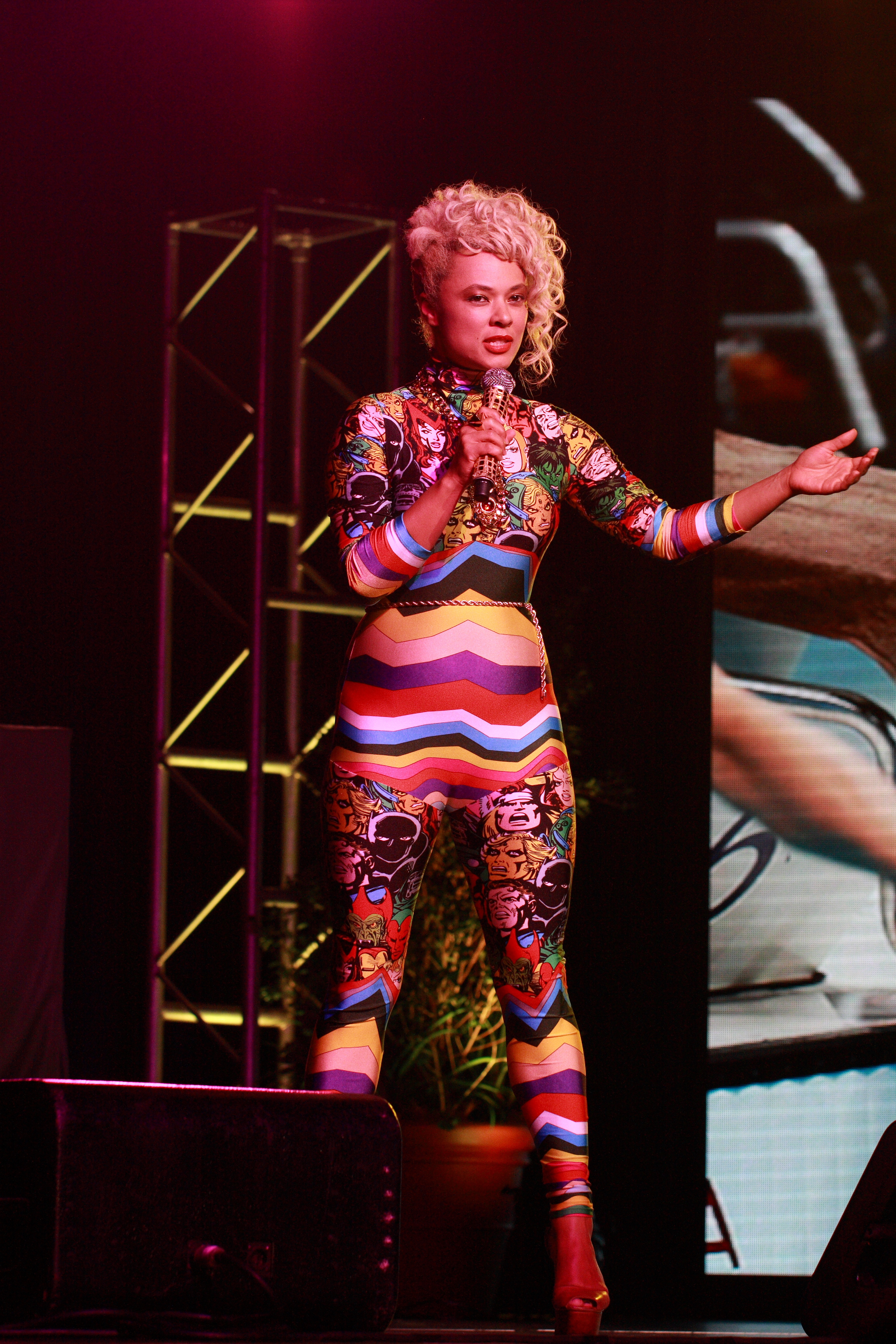 Sneaky Sound System Wallpapers