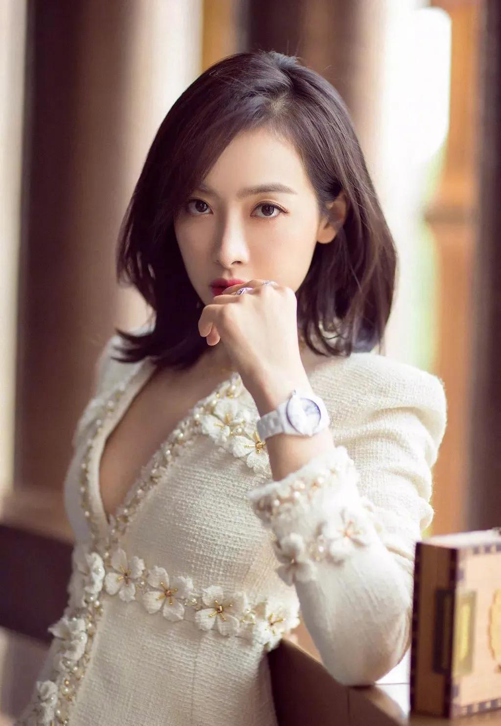 Victoria Song Wallpapers