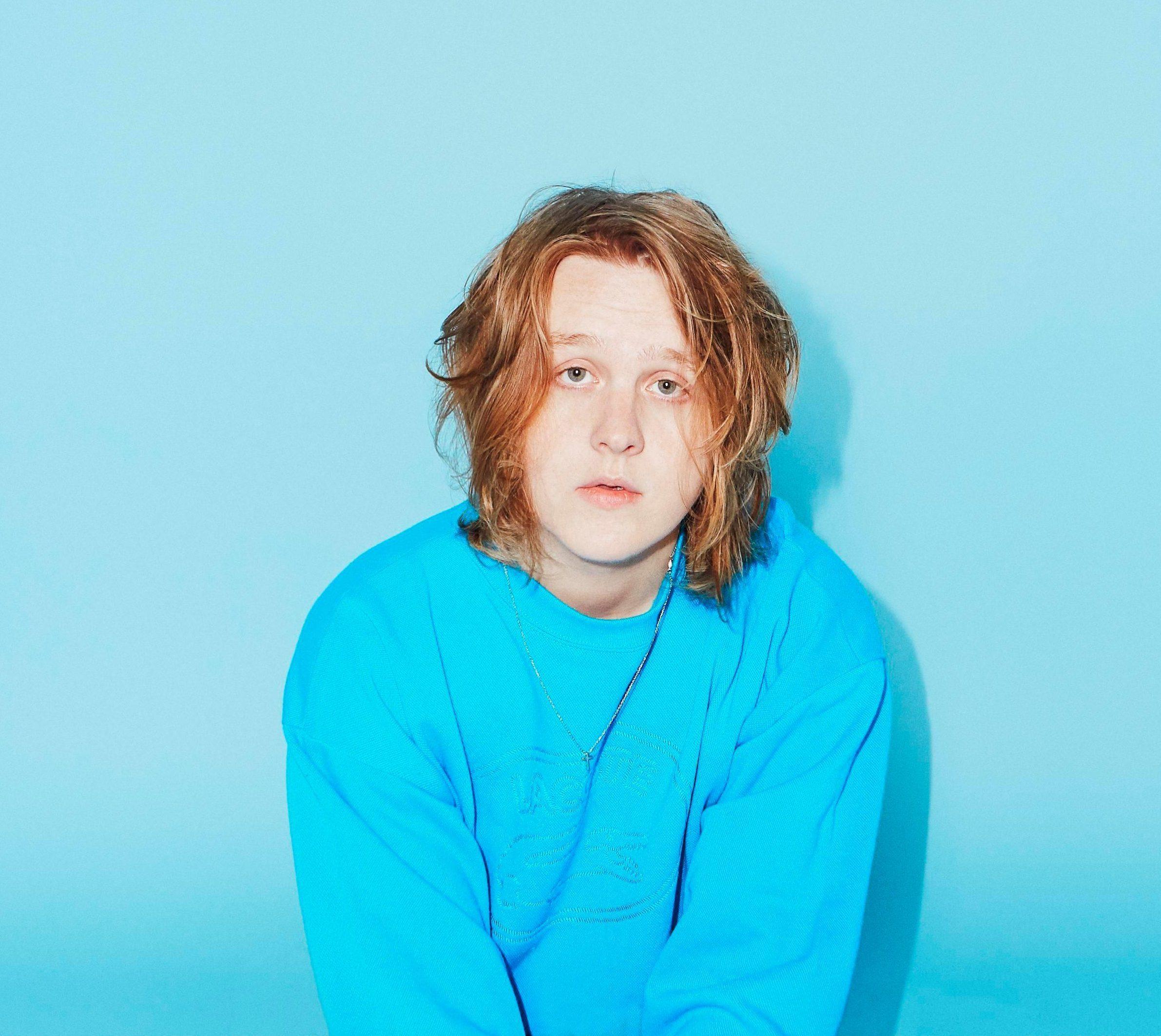 Lewis Capaldi Wallpapers