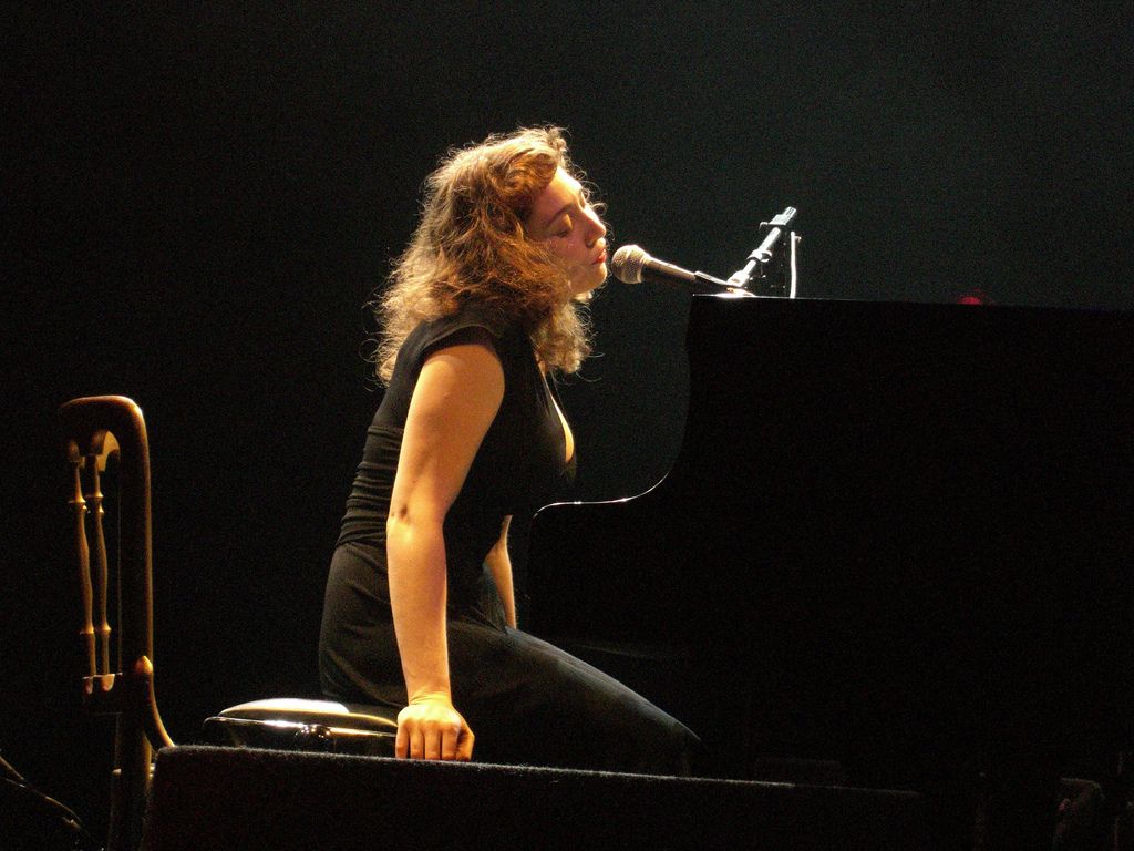 Regina Spektor Wallpapers