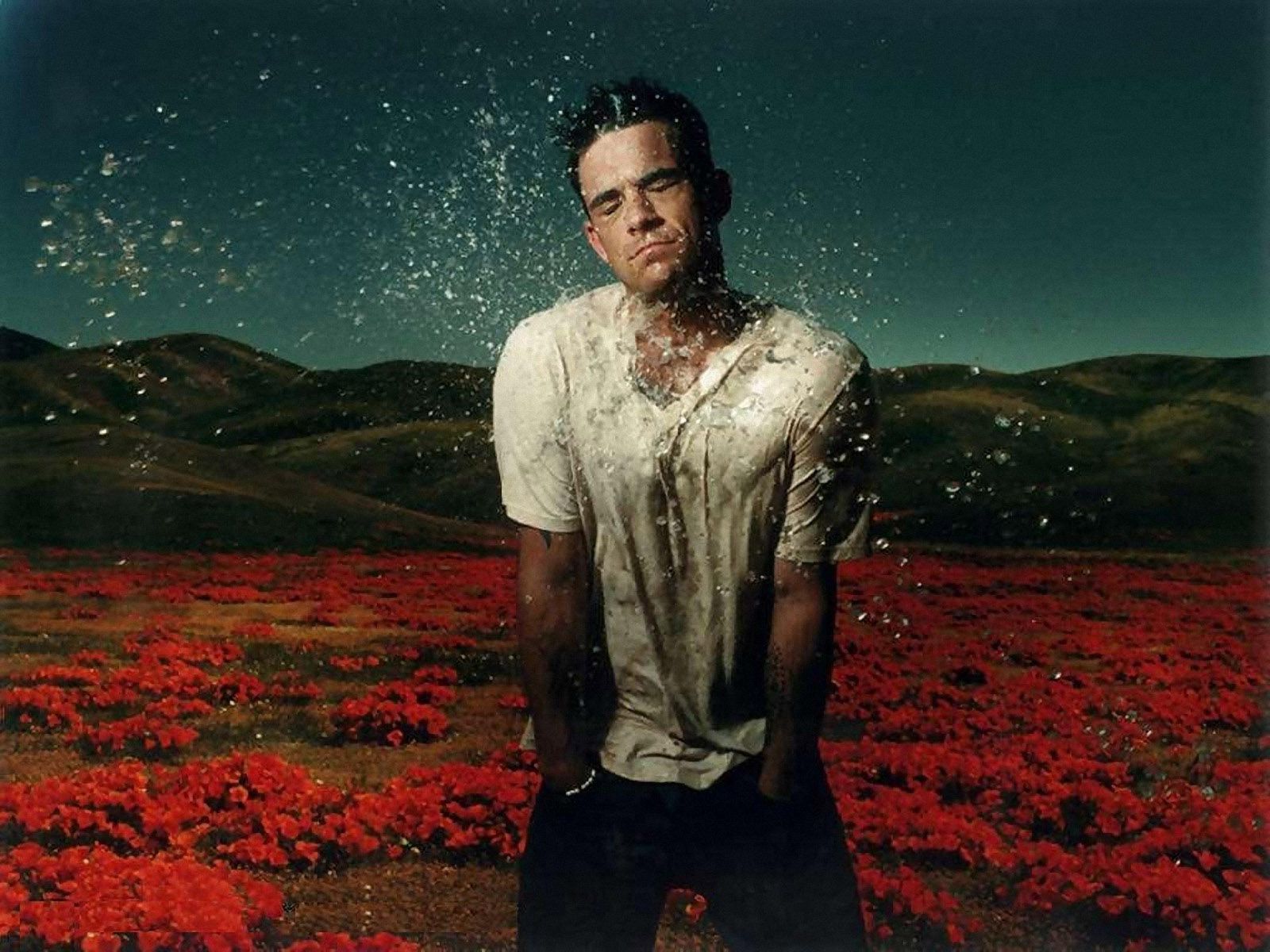 Robbie Williams Wallpapers