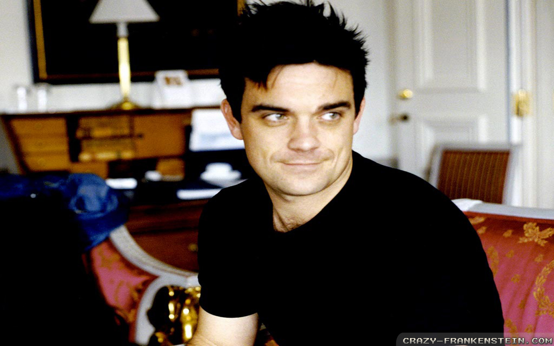 Robbie Williams Wallpapers