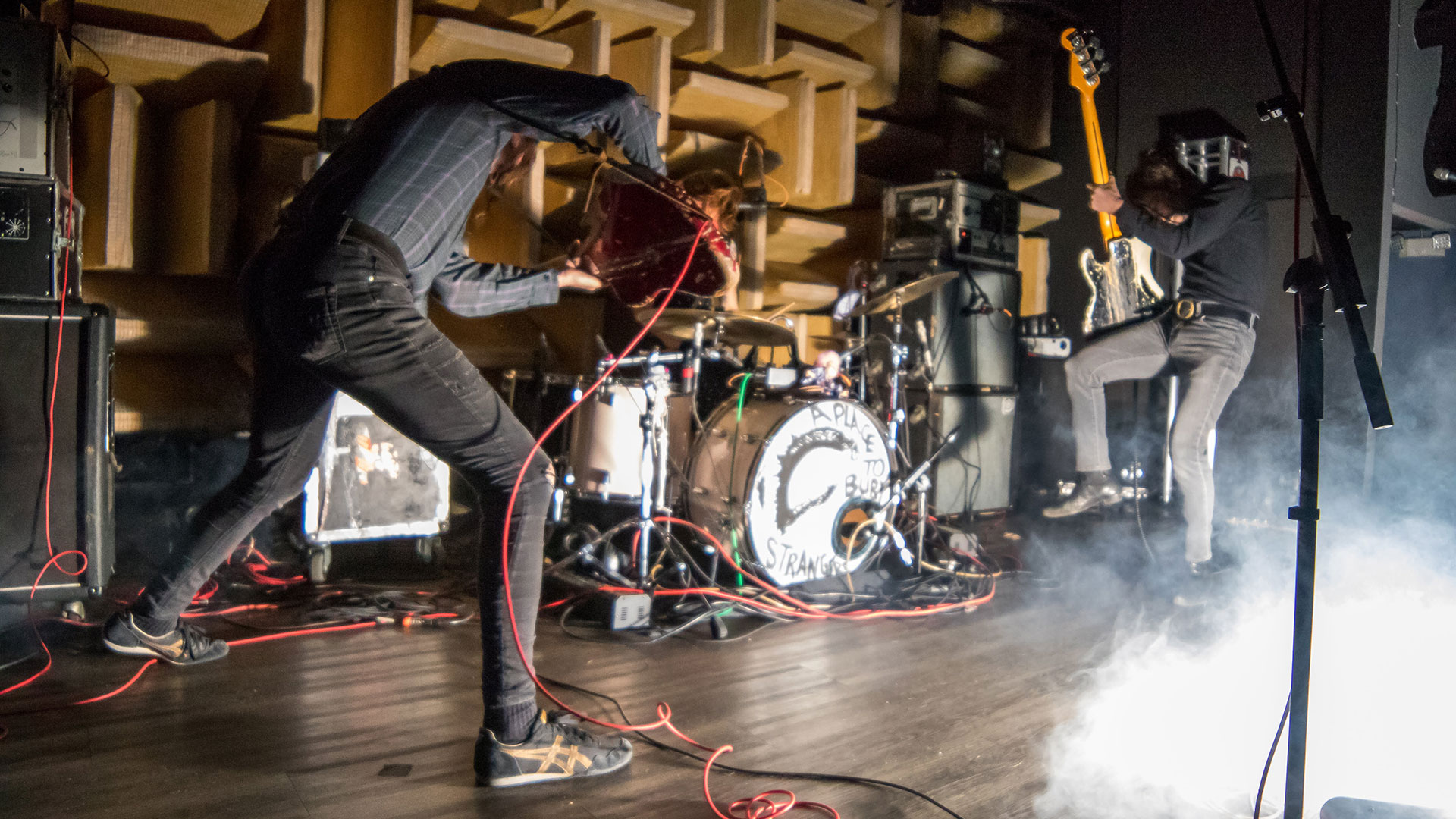 A Place To Bury Strangers Wallpapers