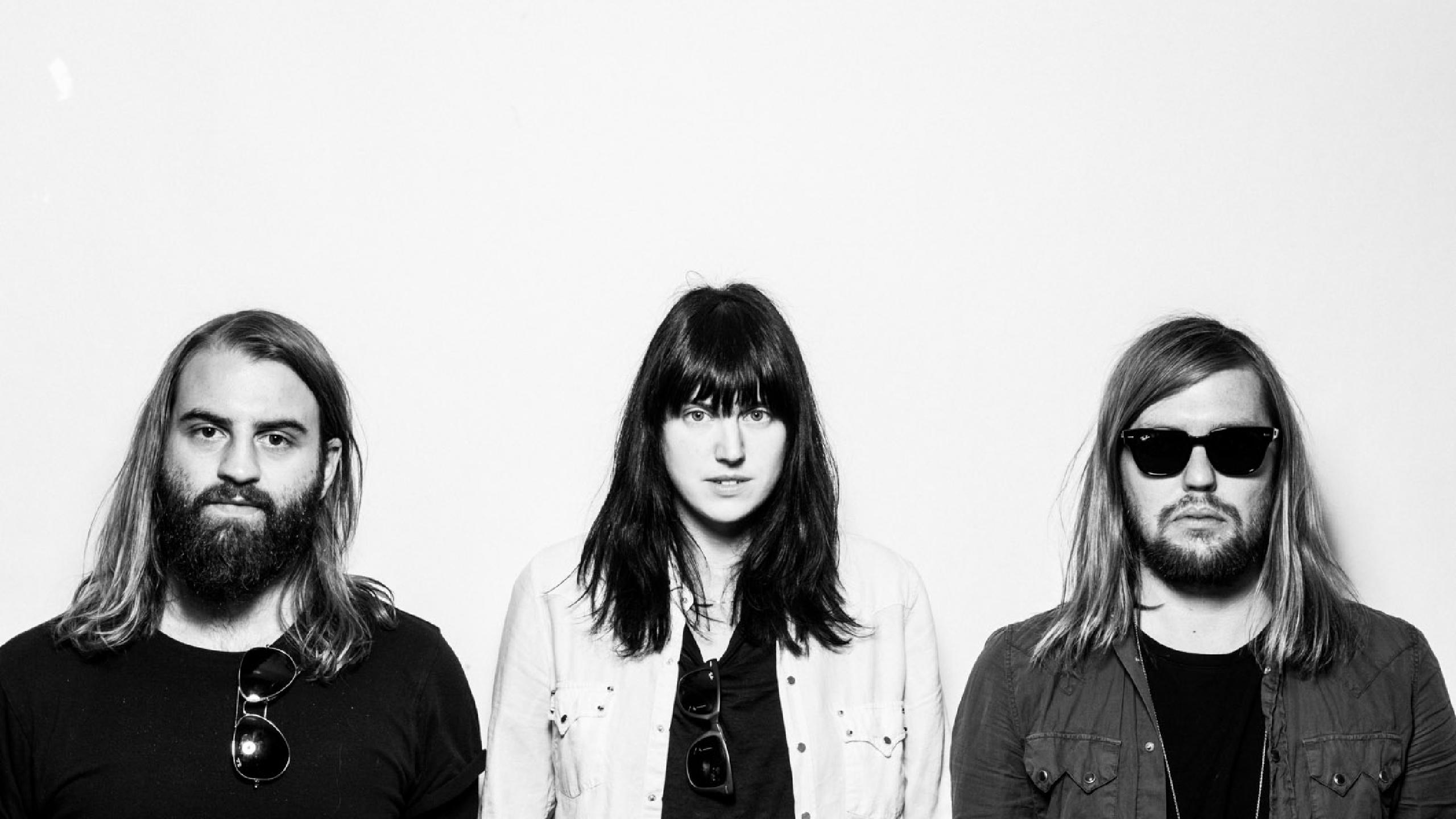 Band Of Skulls Wallpapers