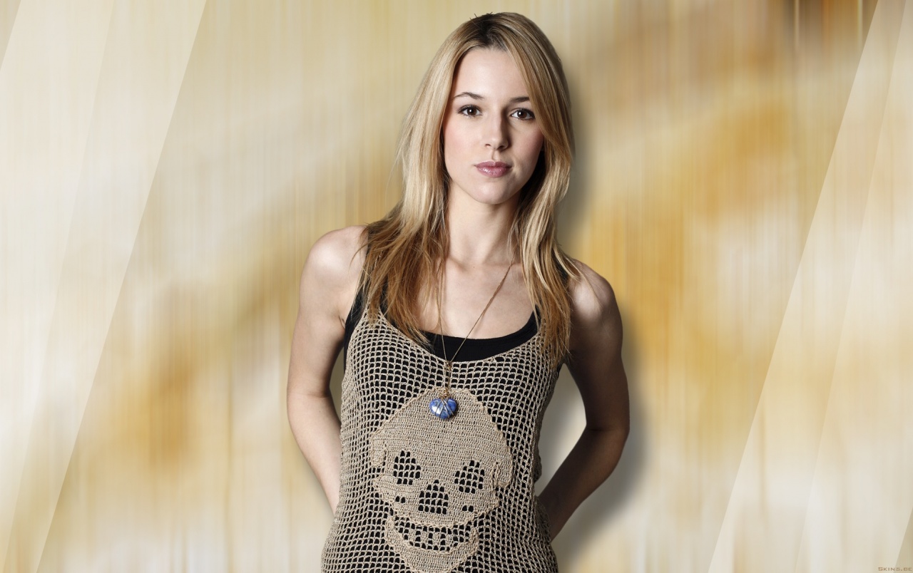 Alona Tal Wallpapers