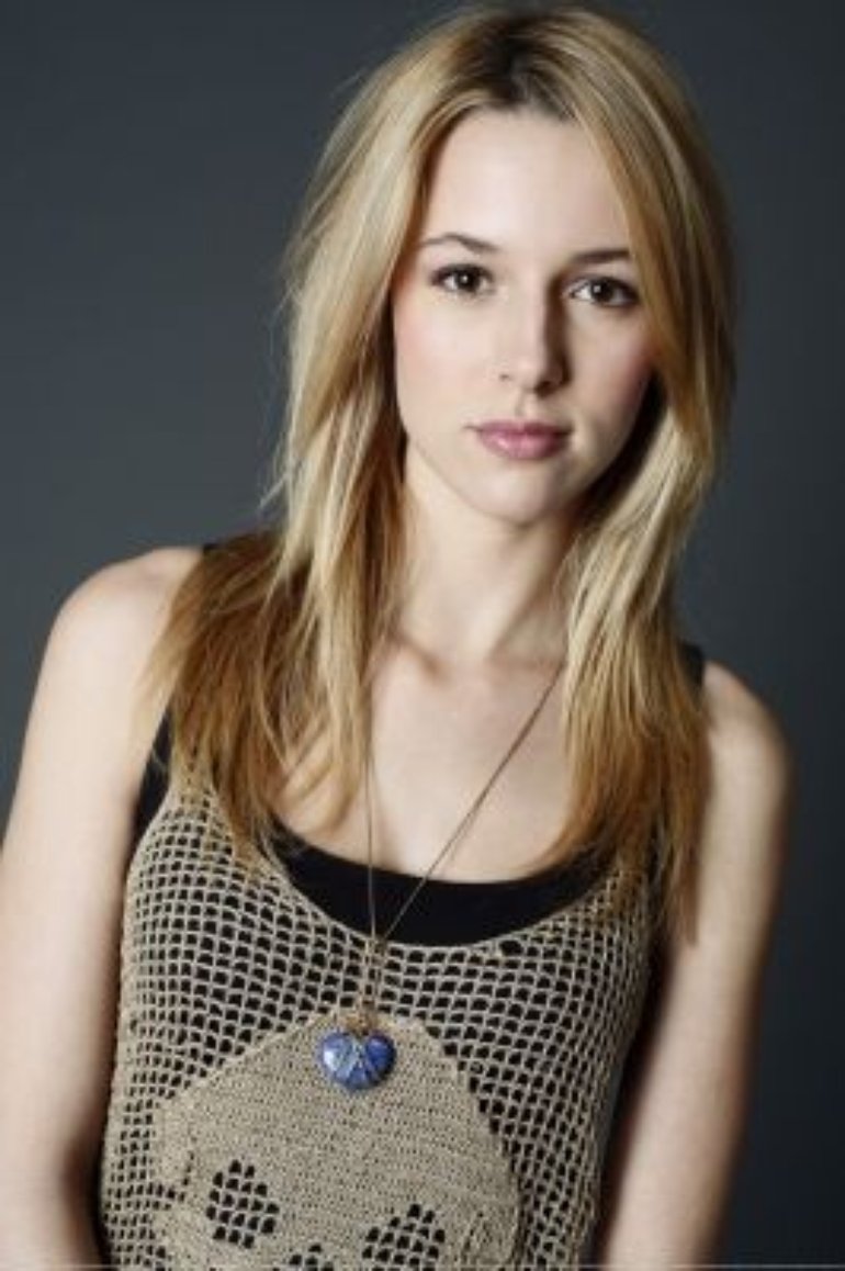 Alona Tal Wallpapers